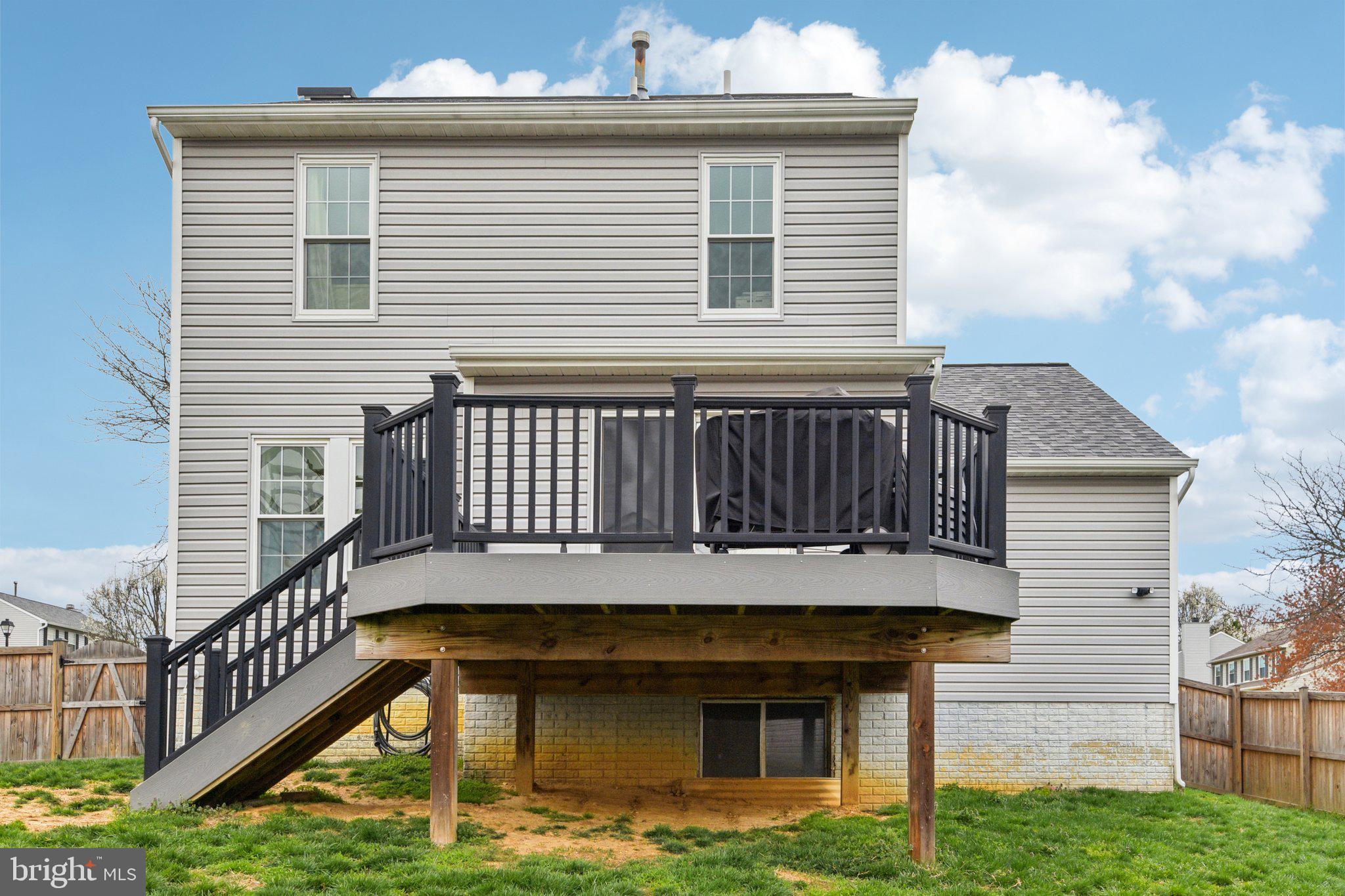 FOUR SEASONS ESTATES - Residential