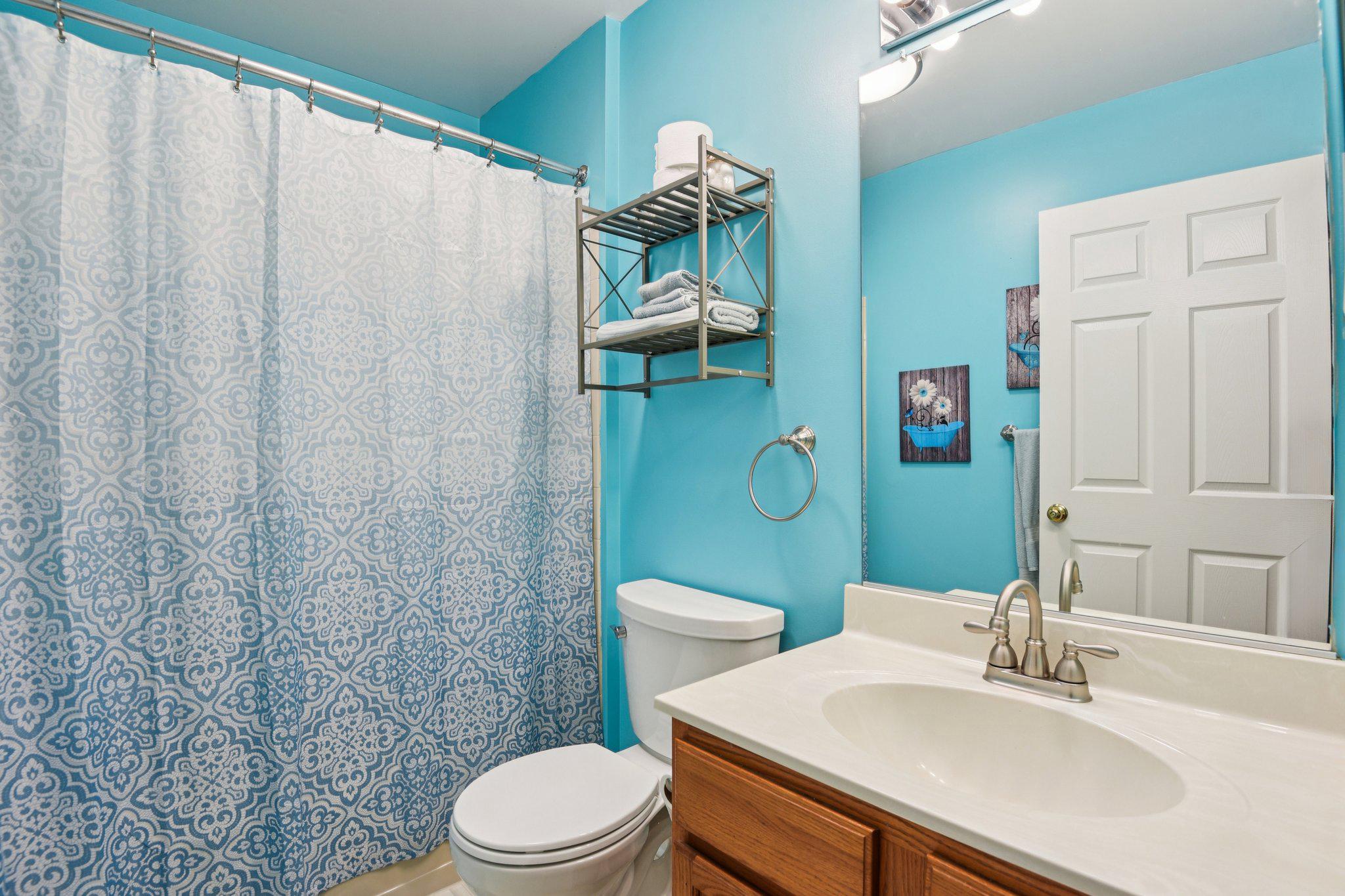 FOUR SEASONS ESTATES - Residential