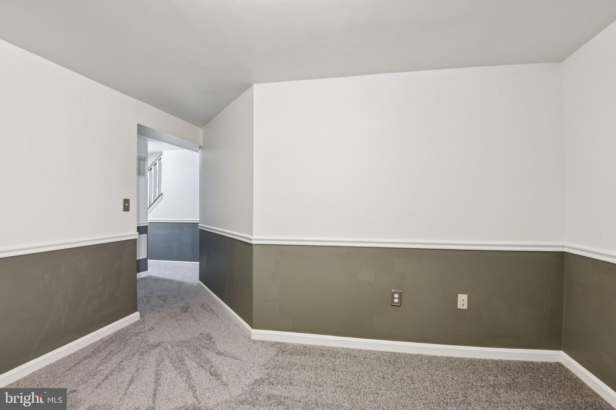 FOUR SEASONS ESTATES - Residential