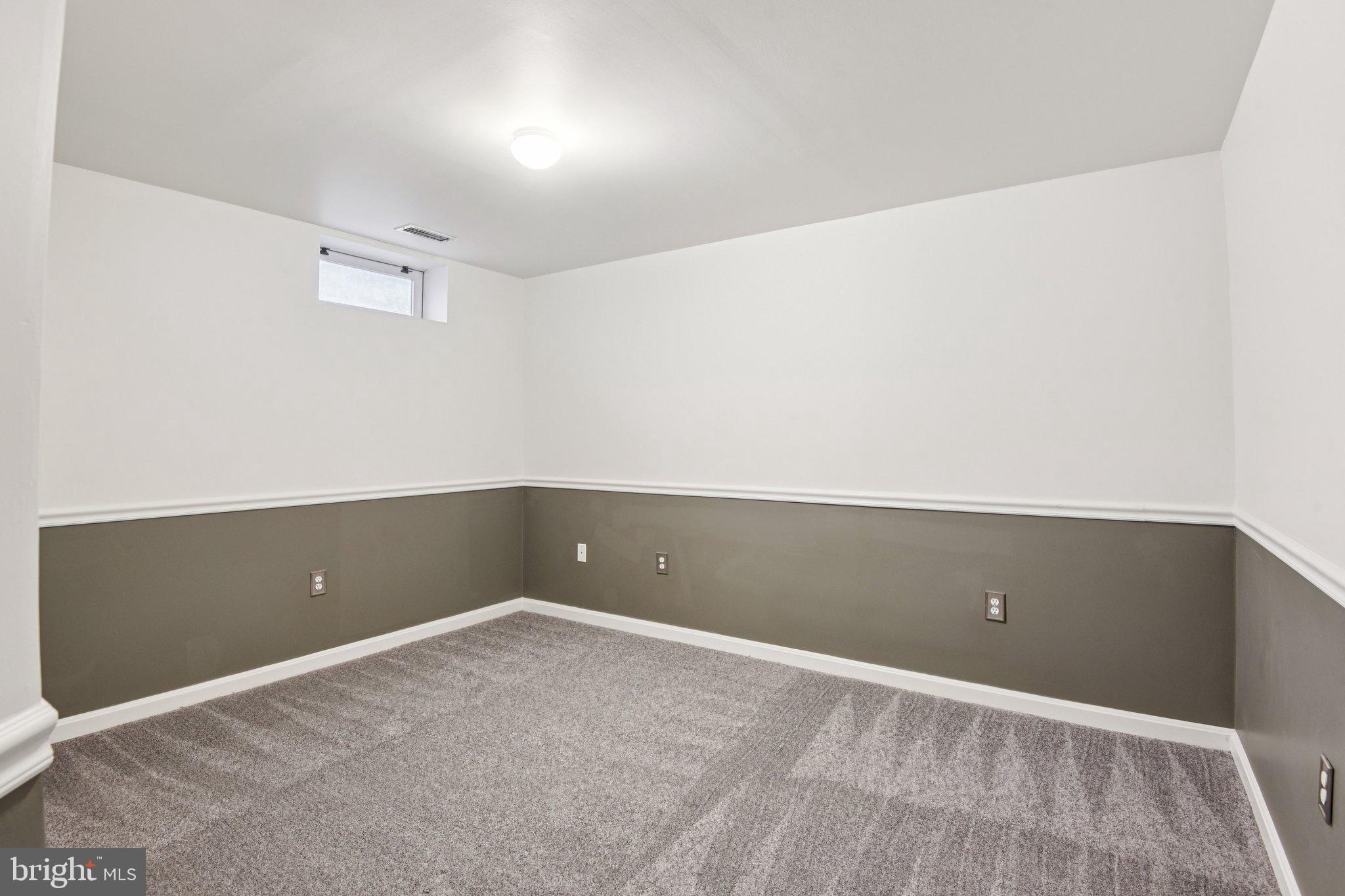 FOUR SEASONS ESTATES - Residential