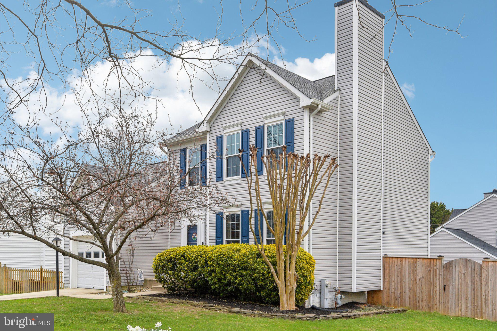 FOUR SEASONS ESTATES - Residential