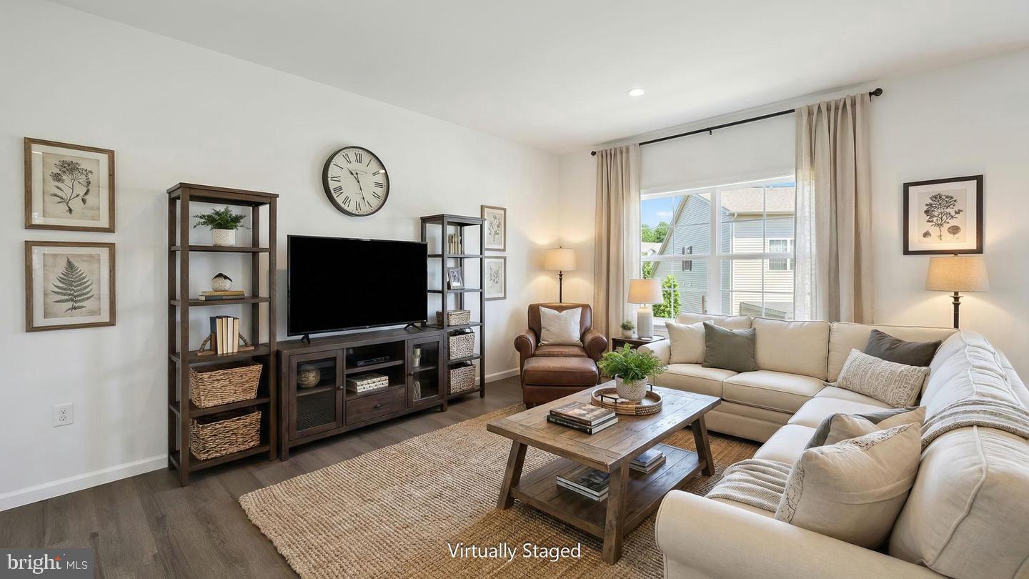 42 GLENN VIEW