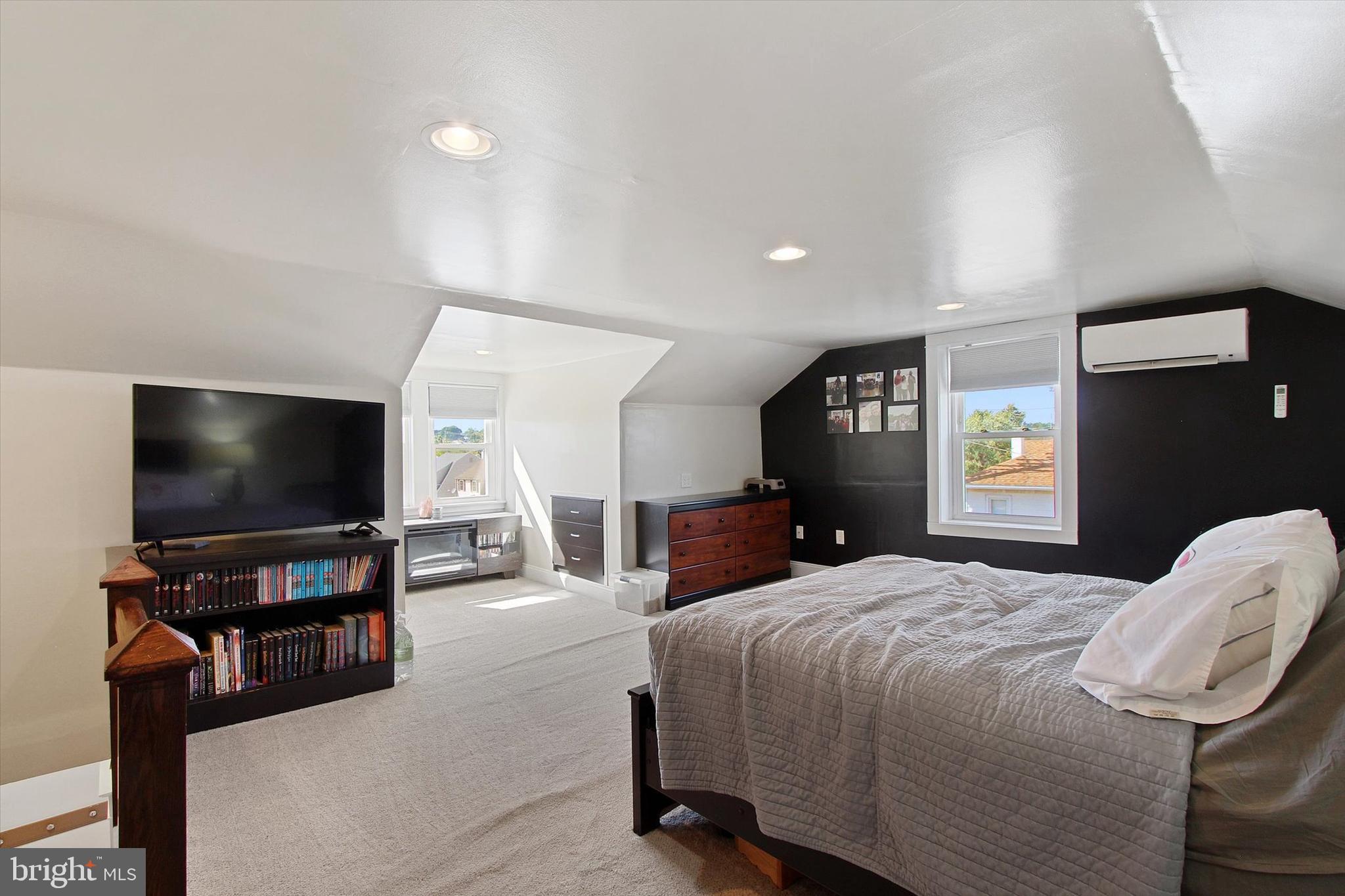 WEST YORK - Residential
