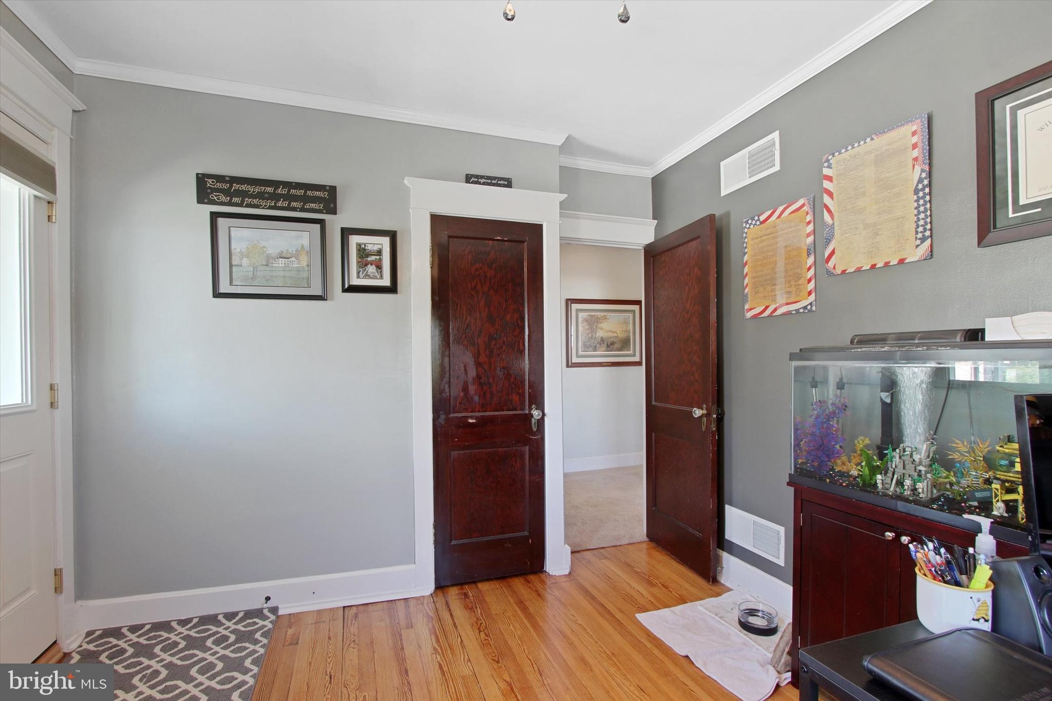 WEST YORK - Residential
