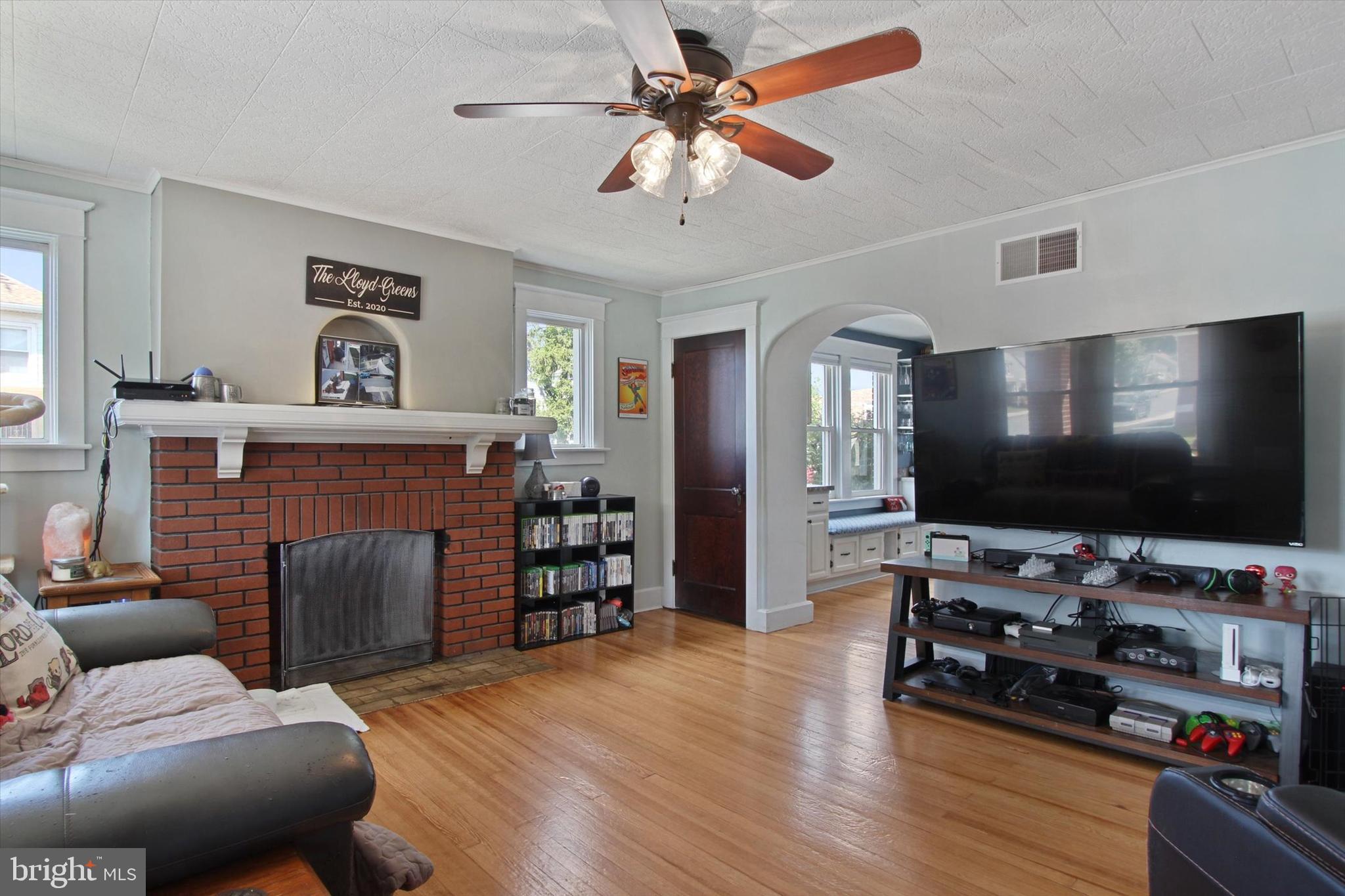 WEST YORK - Residential