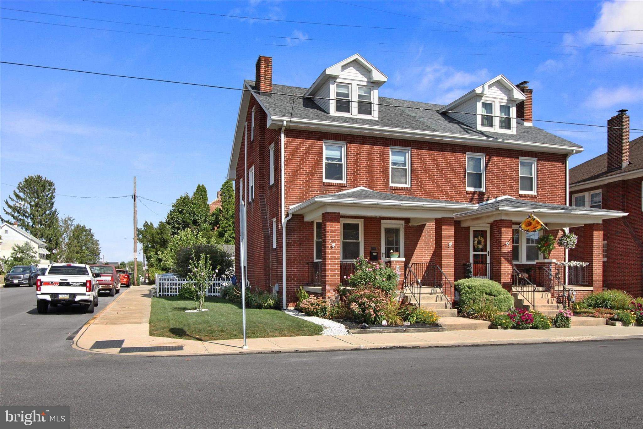 WEST YORK - Residential