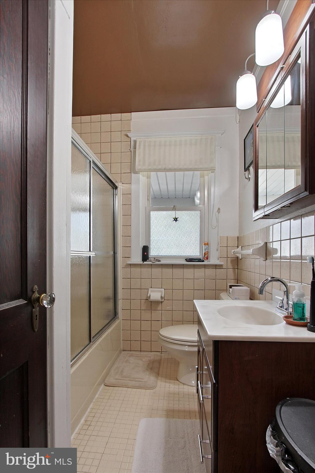 WEST YORK - Residential