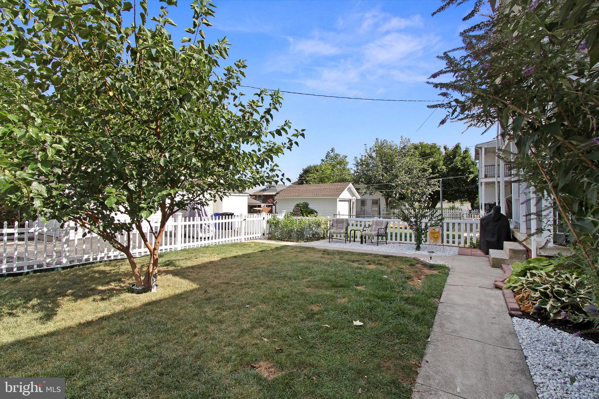 WEST YORK - Residential