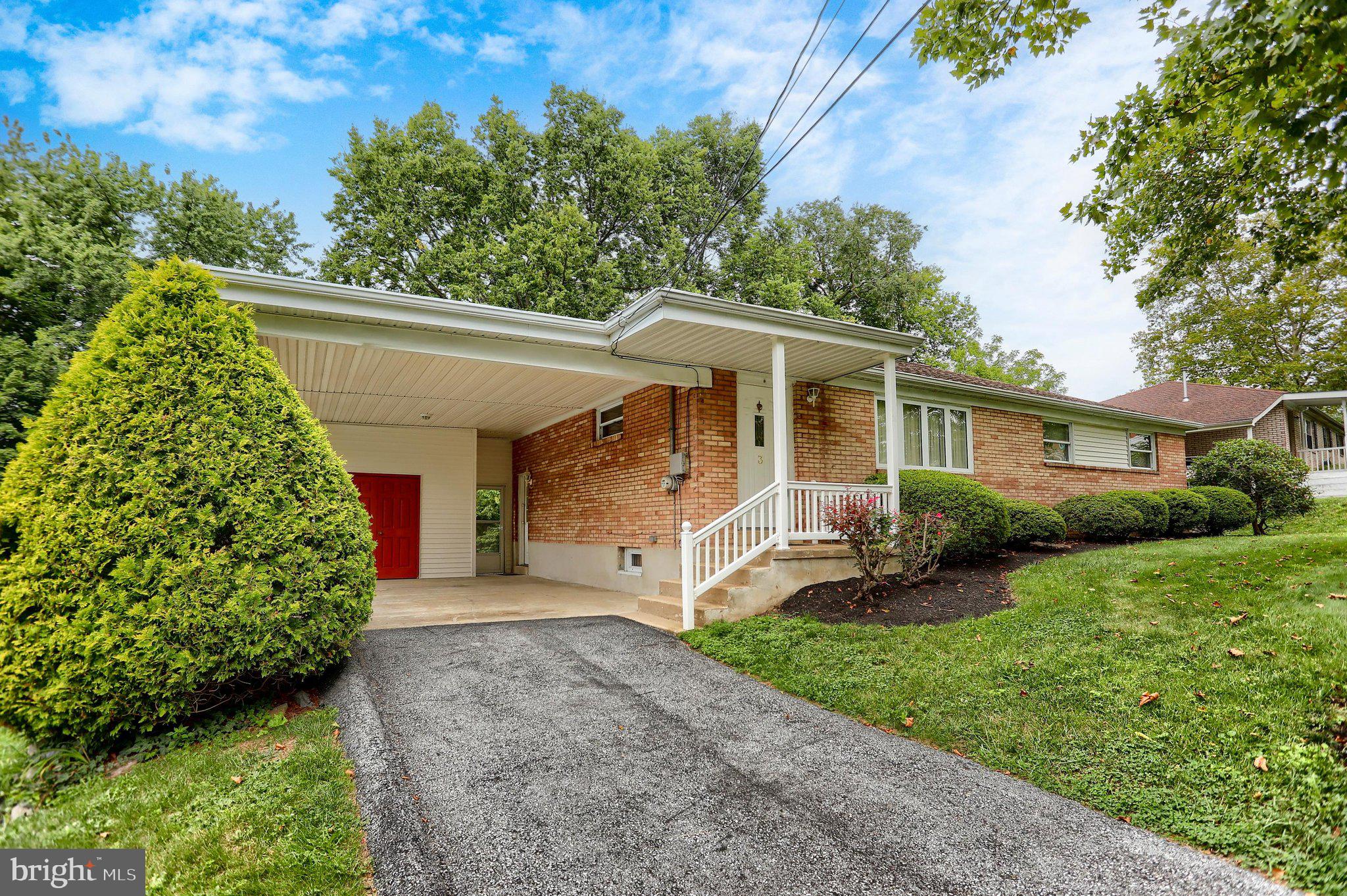 3 KAREN COURT