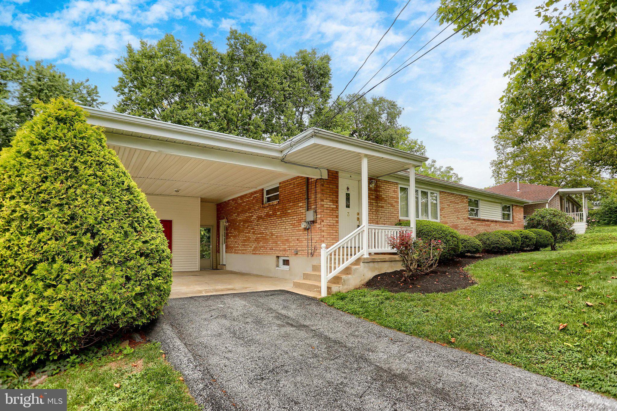 3 KAREN COURT