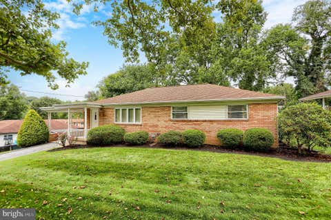 Photo of 3 Karen Court, CAMP HILL, PA 17011 (MLS # PACB2057578)