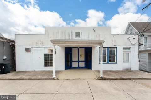 144 W MAIN STREET WINDSOR PA 17366