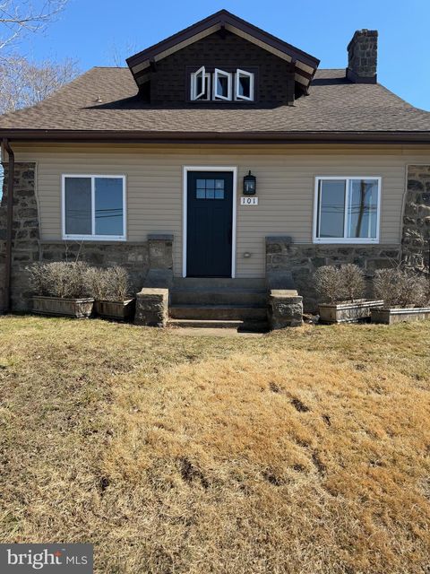 Photo of 101 N Eagle Road, HAVERTOWN, PA 19083 (MLS # PADE2110792)