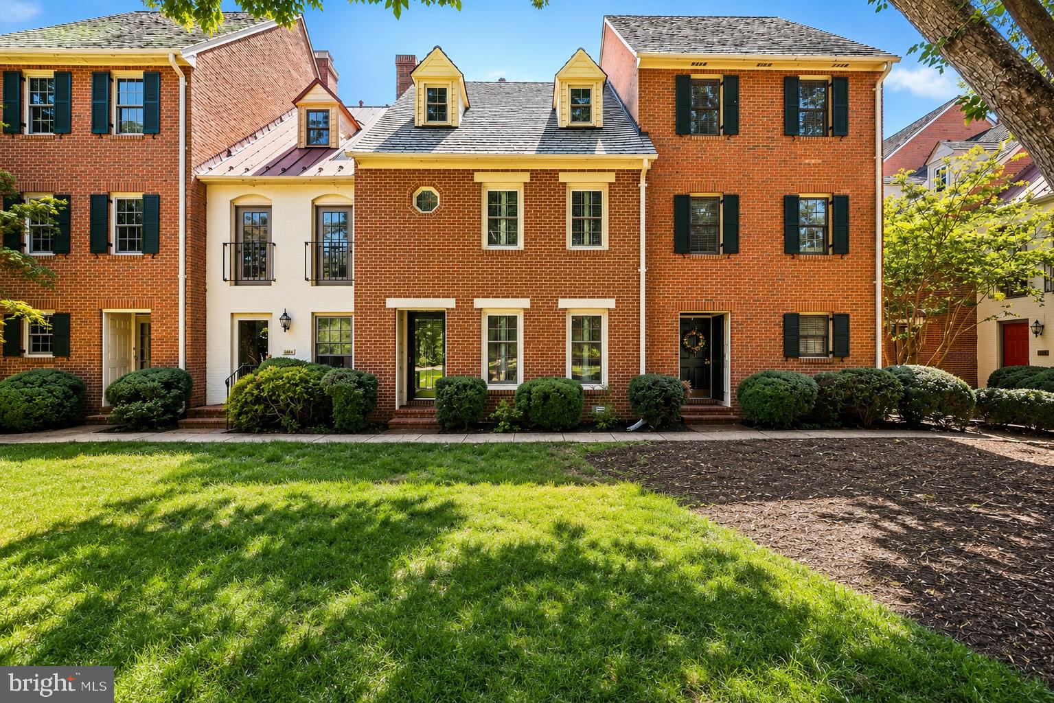 Photo 1 of 29 — 1306 KENMORE AVENUE Unit 4, FREDERICKSBURG, VA 22401