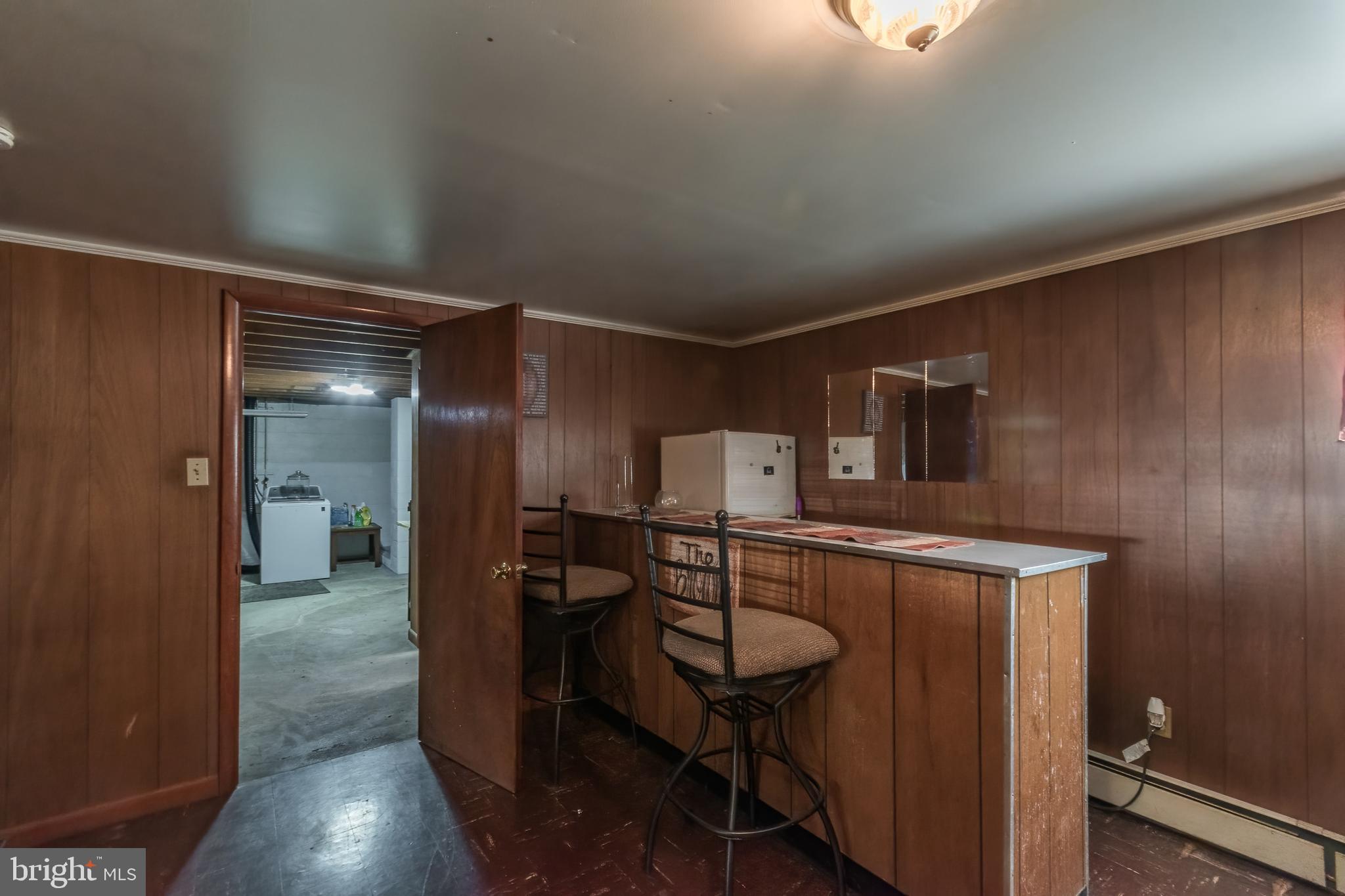 MOUNTAIN VIEW ACRES - Residential