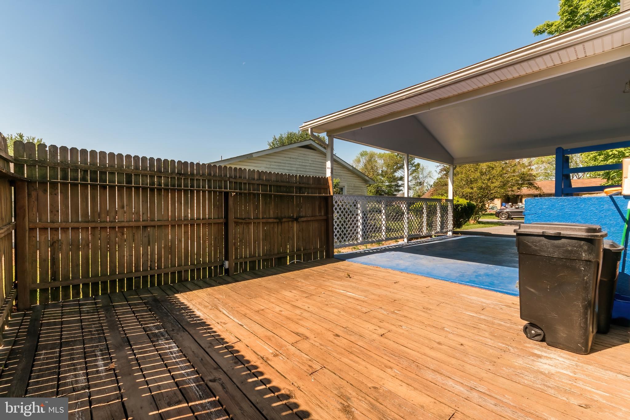 MOUNTAIN VIEW ACRES - Residential