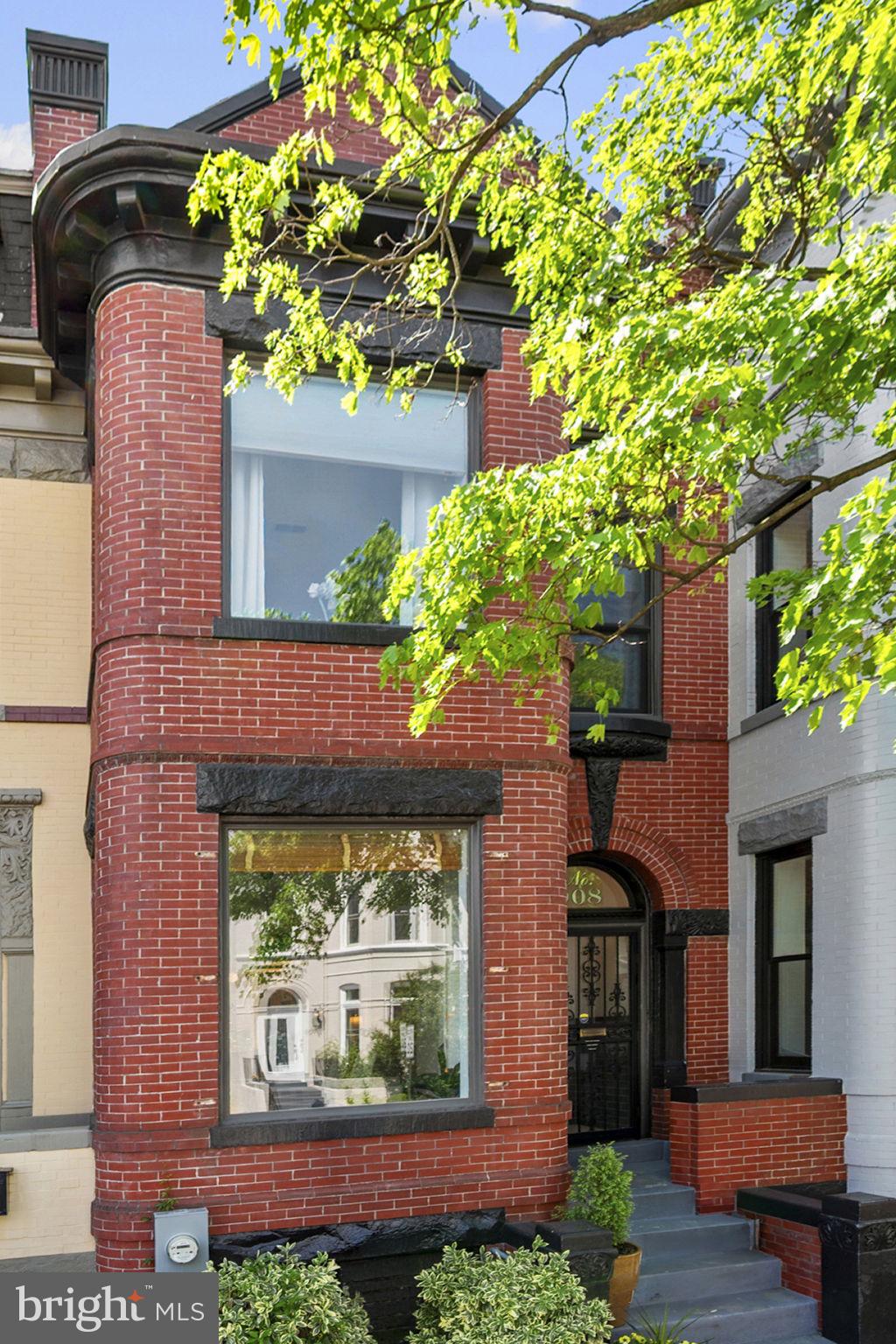 908 WESTMINSTER STREET NW