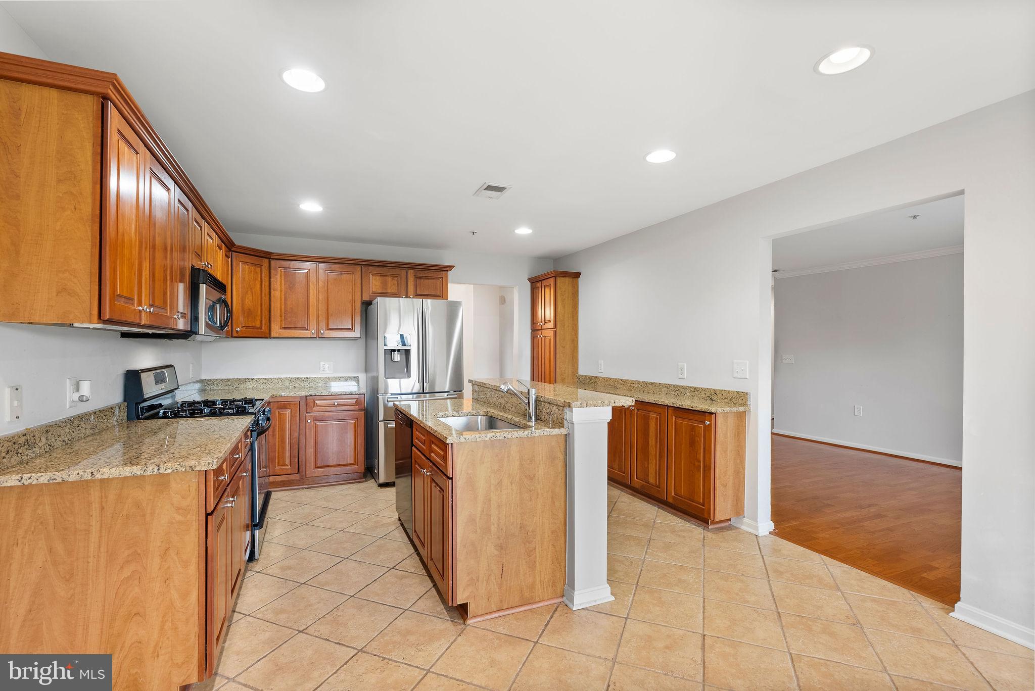 MAYS CHAPEL NORTH - Residential
