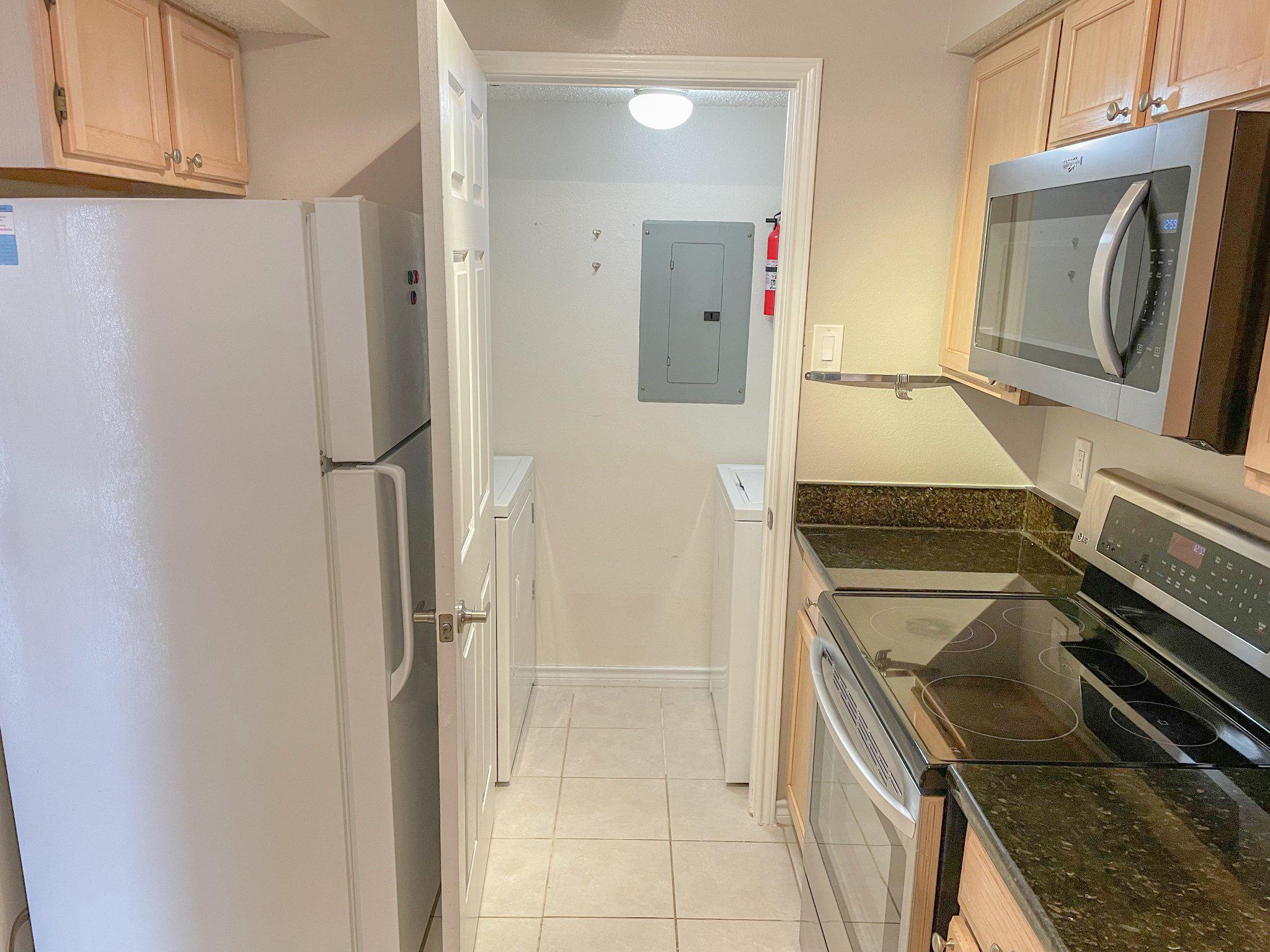 1524 LINCOLN WAY 137