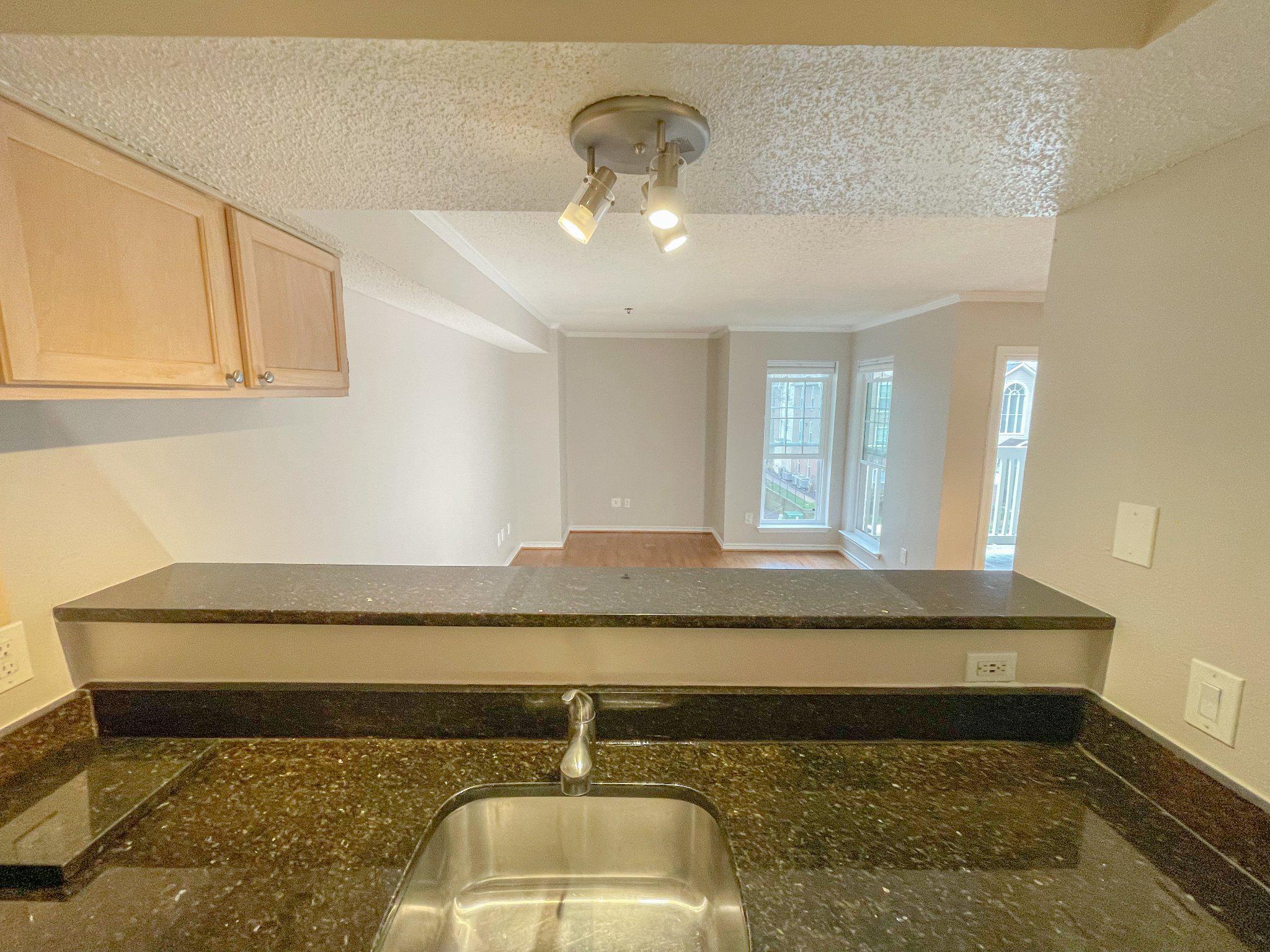 1524 LINCOLN WAY 137