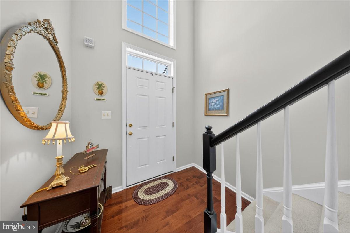 160 N LANDIS WAY N 160
