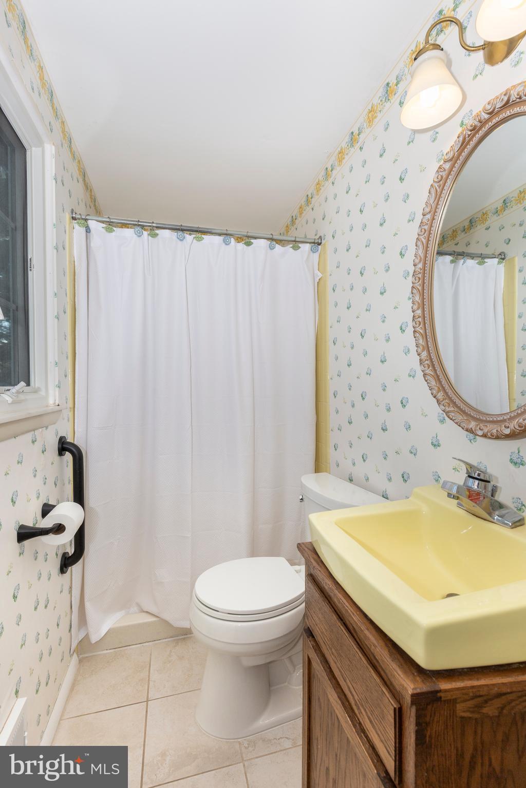 AUTUMN RIDGE - Residential