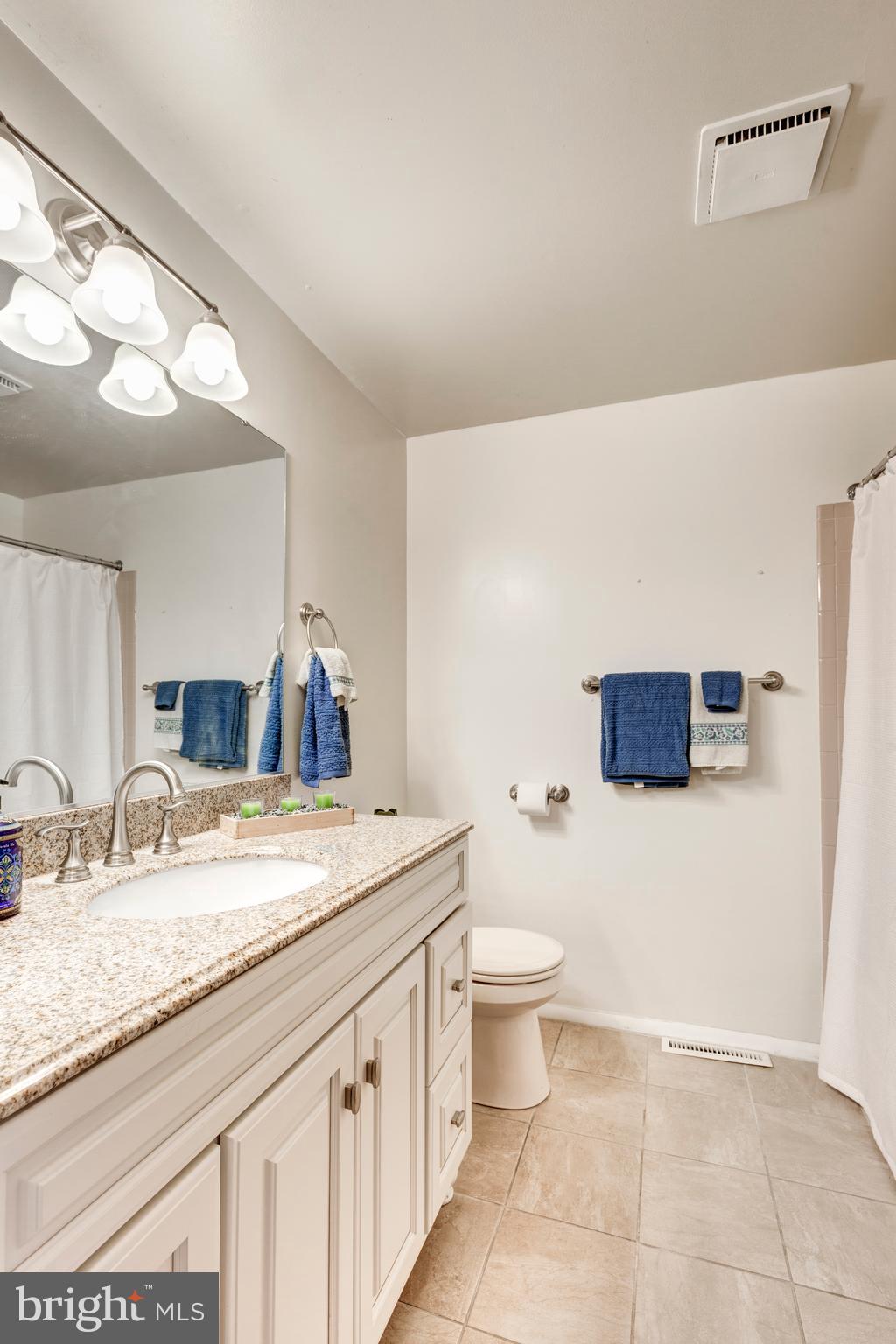 AUTUMN RIDGE - Residential