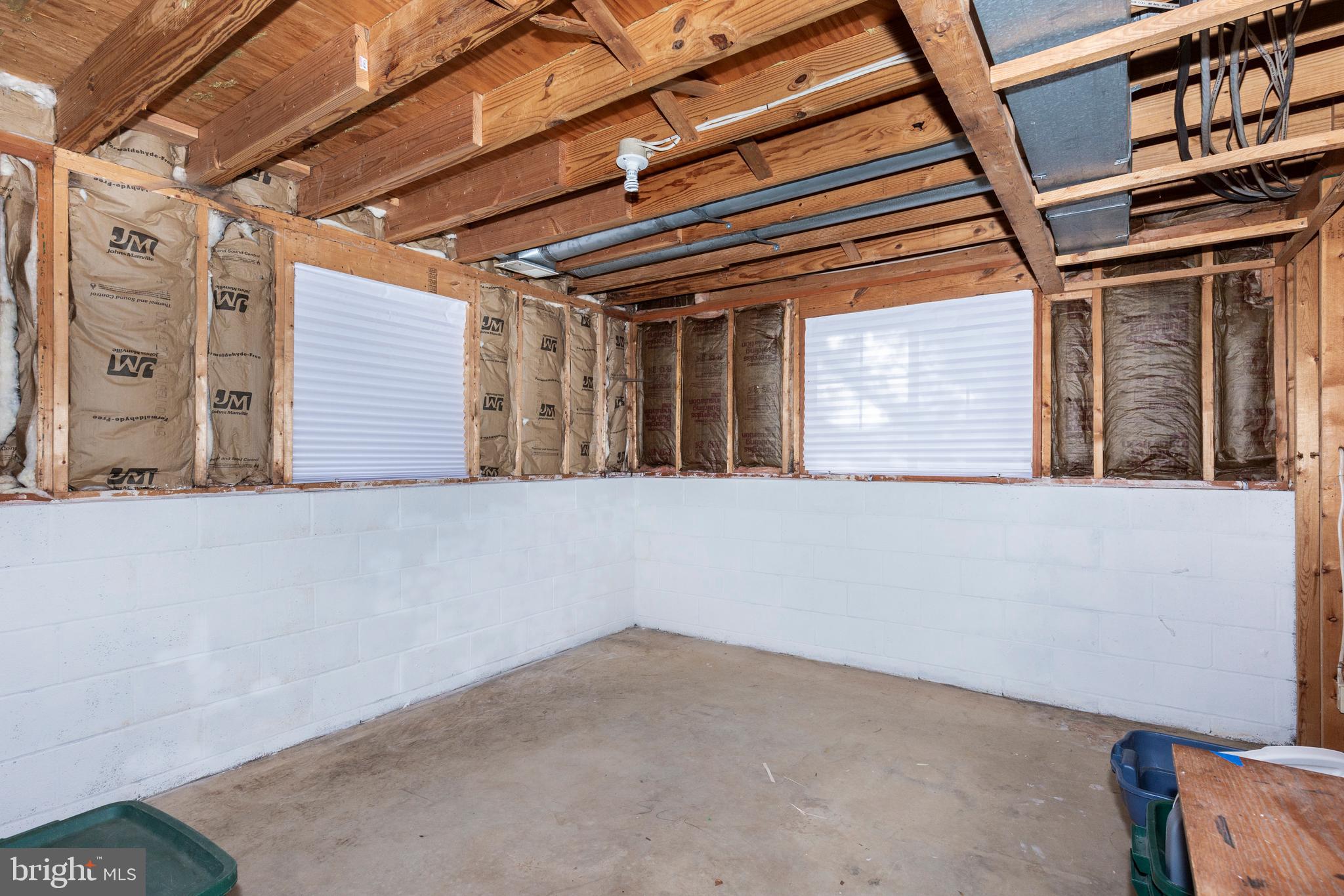 AUTUMN RIDGE - Residential