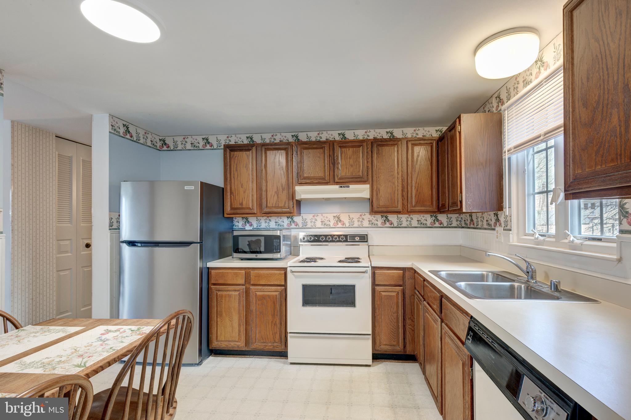 AUTUMN RIDGE - Residential