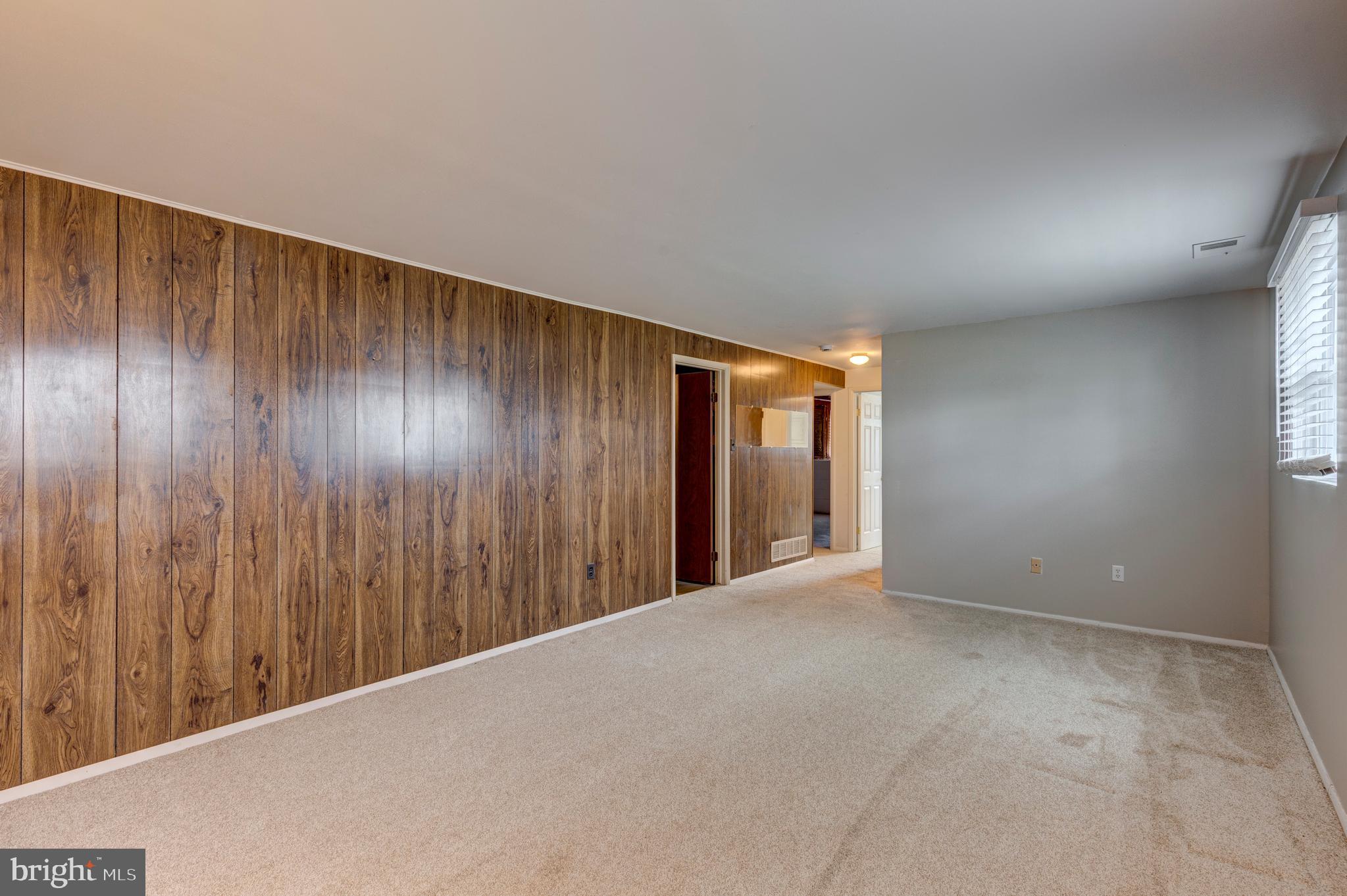 AUTUMN RIDGE - Residential