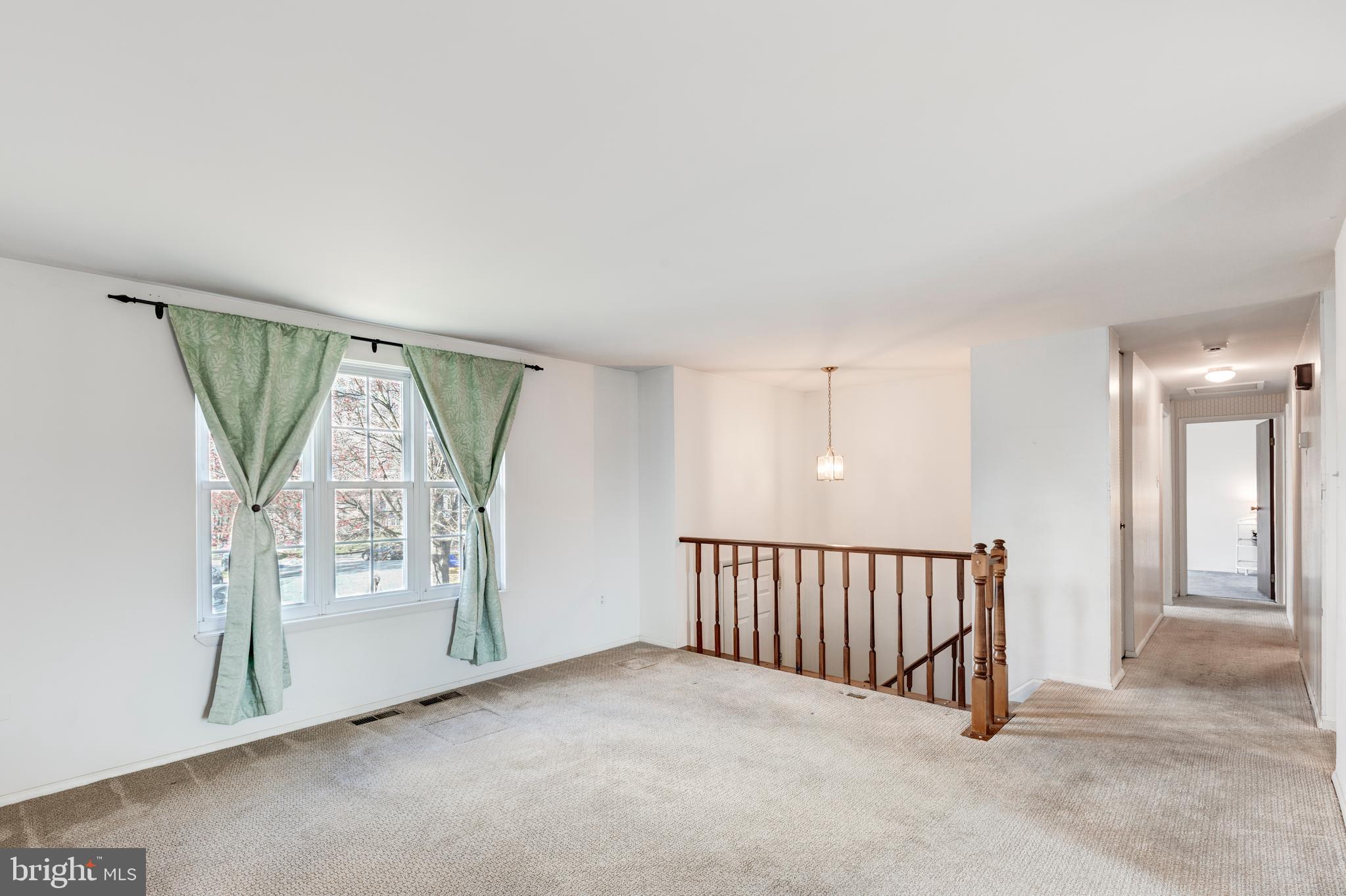 AUTUMN RIDGE - Residential