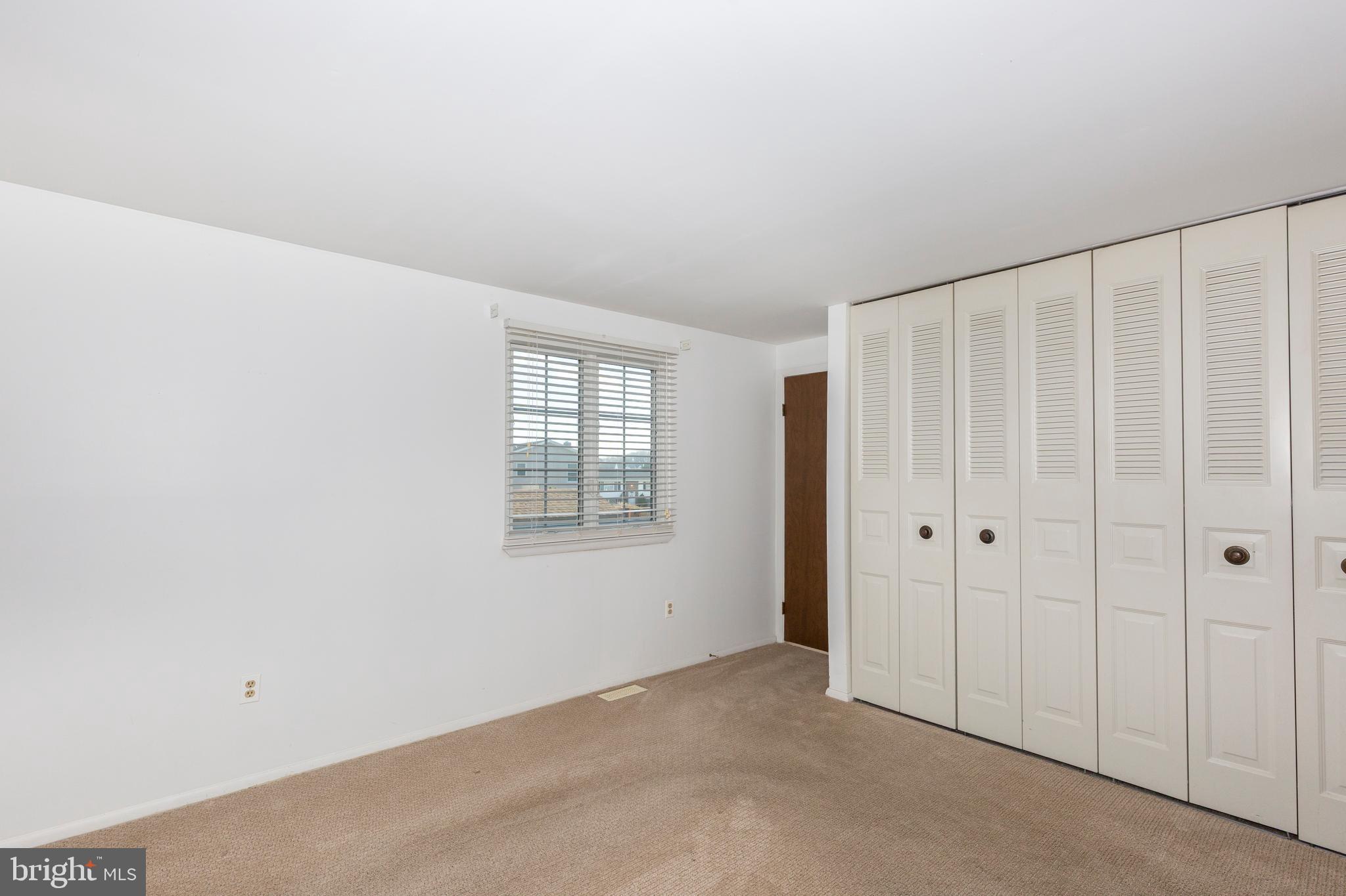 AUTUMN RIDGE - Residential