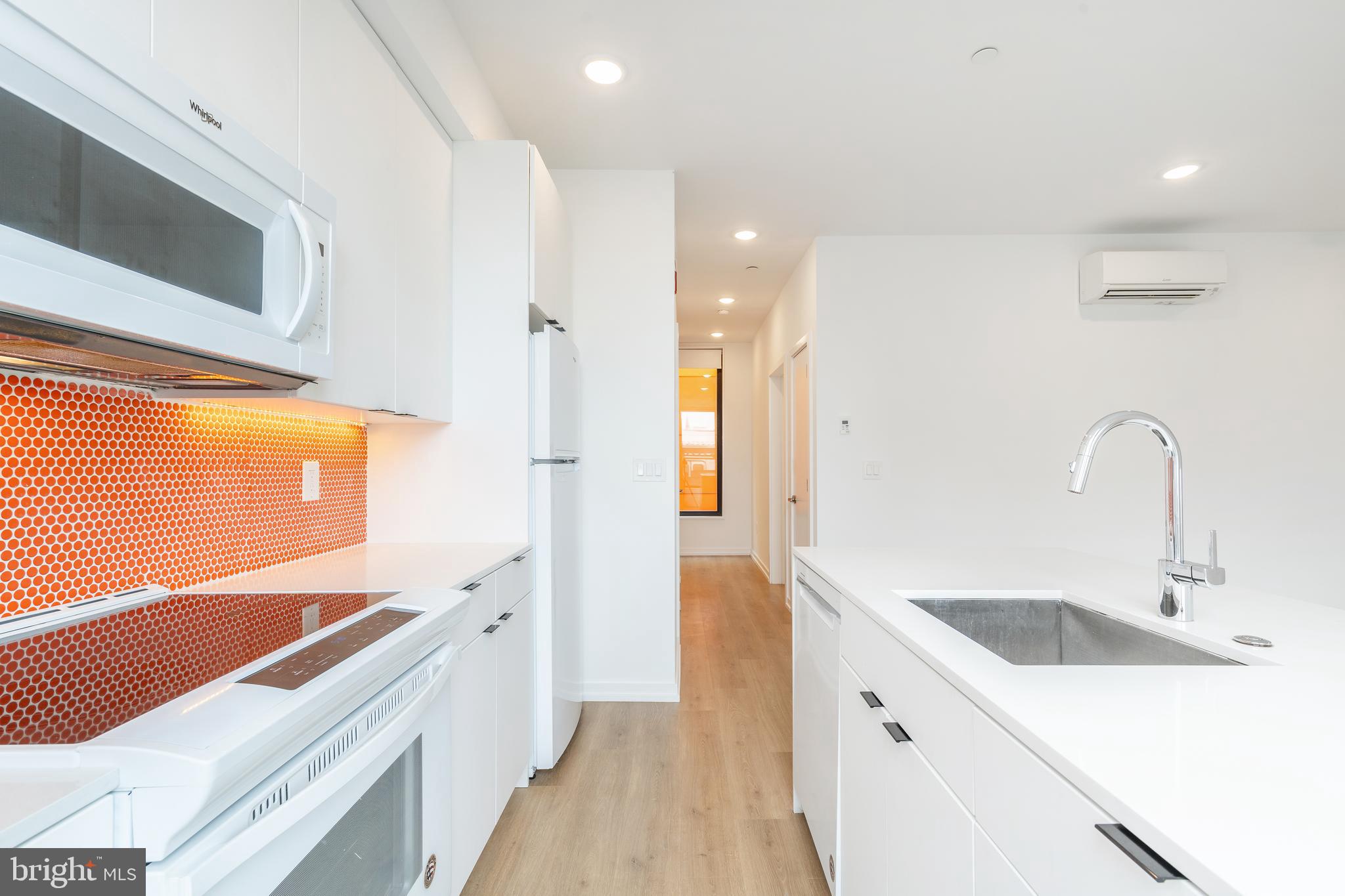 1141 N FRONT STREET 201