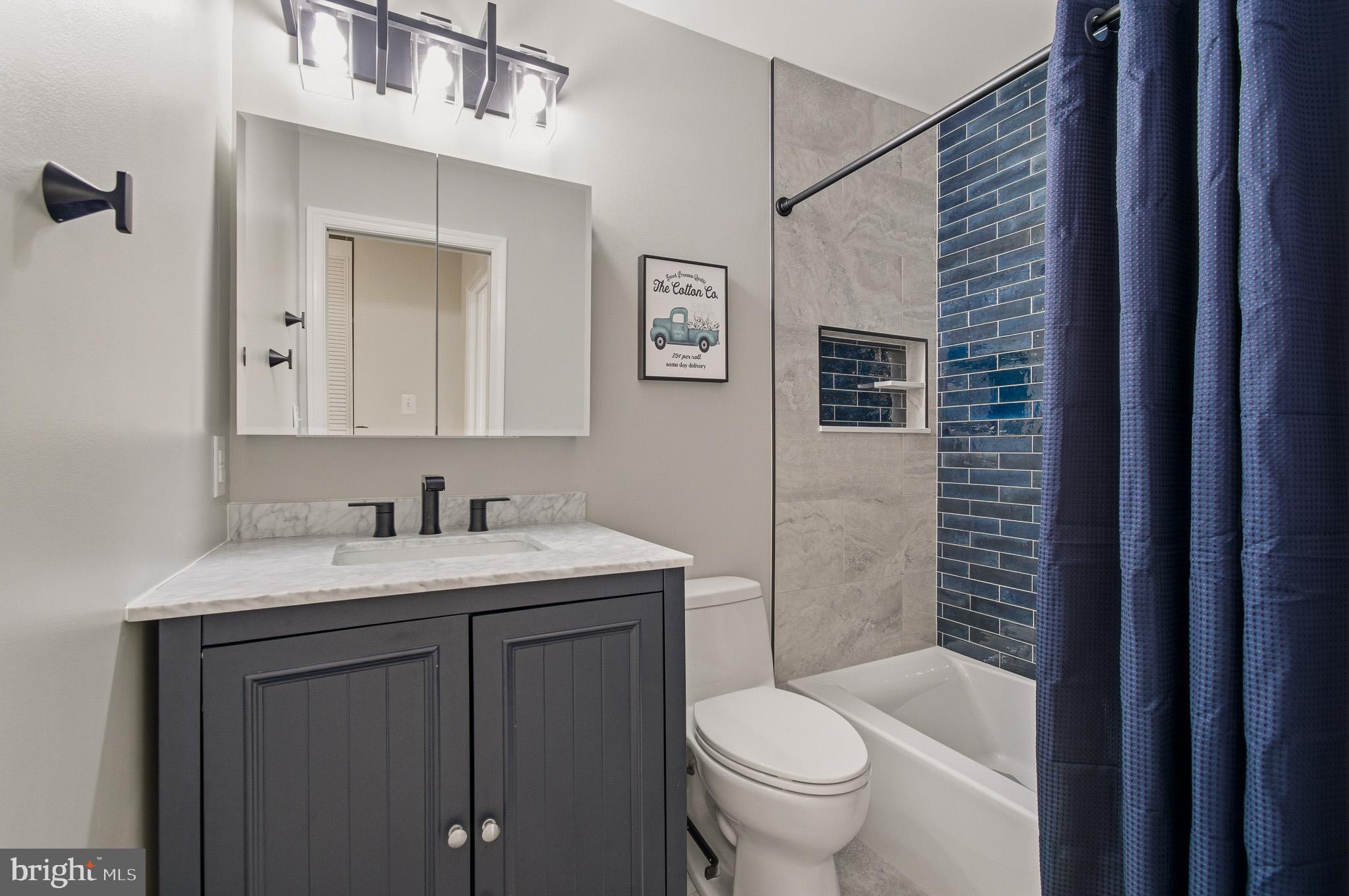 BRAMPTON HILLS - Residential