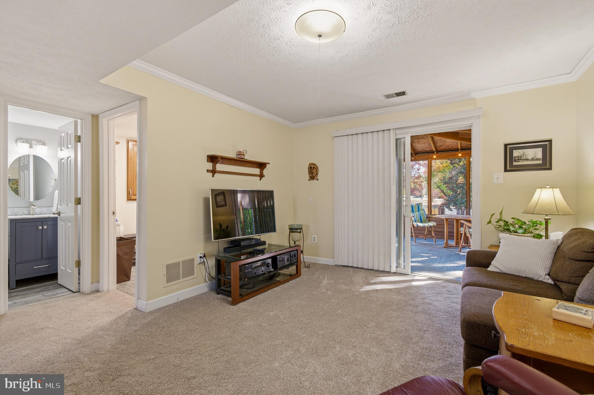 BRAMPTON HILLS - Residential