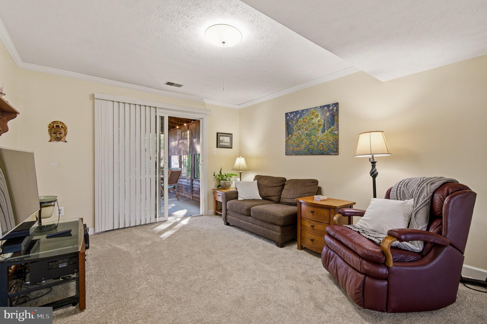 BRAMPTON HILLS - Residential