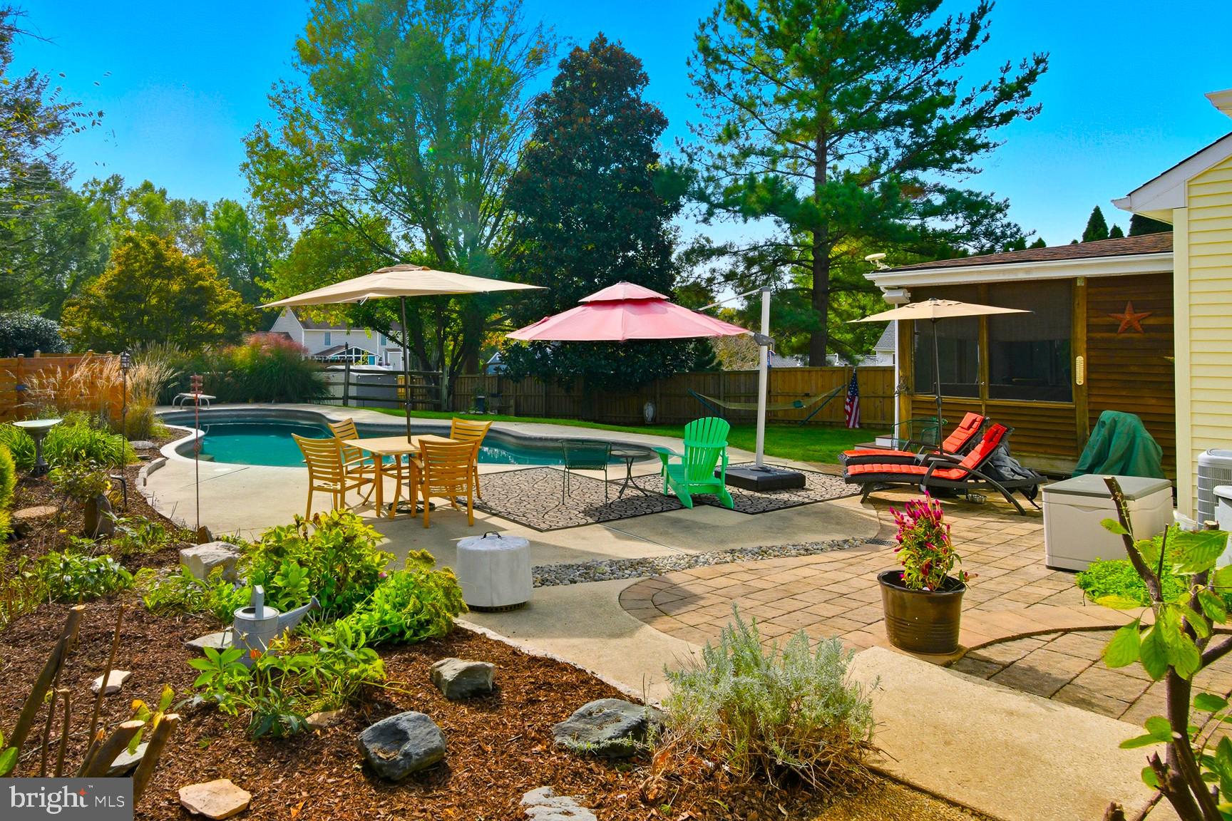 BRAMPTON HILLS - Residential