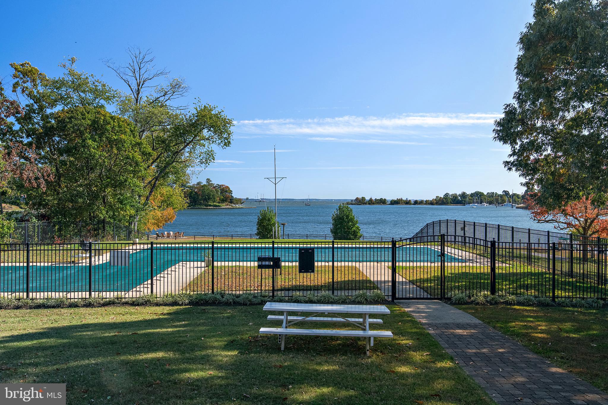 PROVIDENCE - Residential