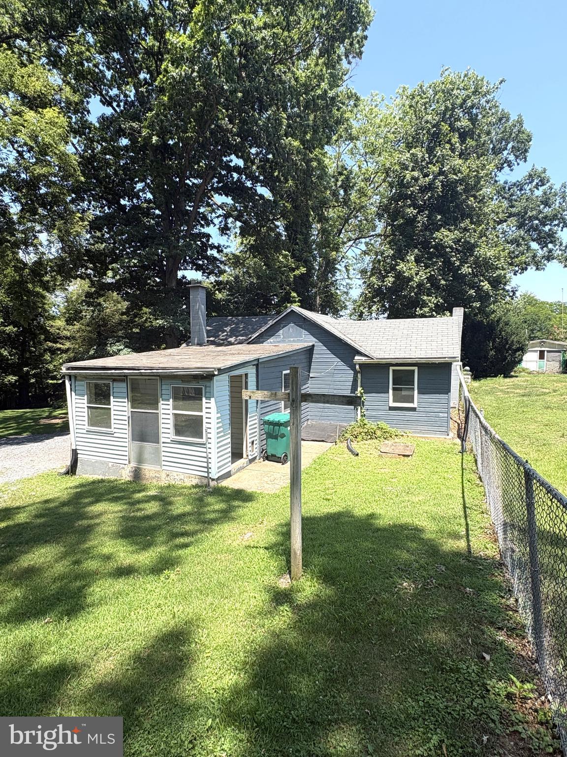 22 FAIRVIEW STREET