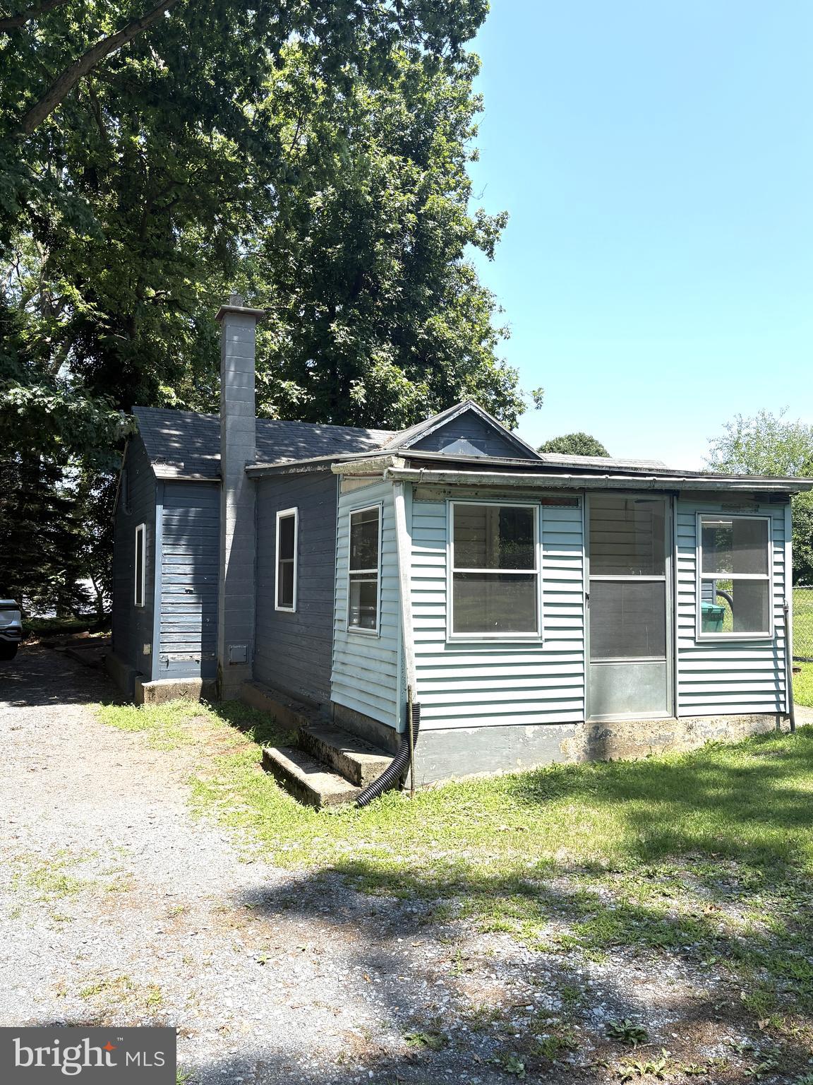 22 FAIRVIEW STREET