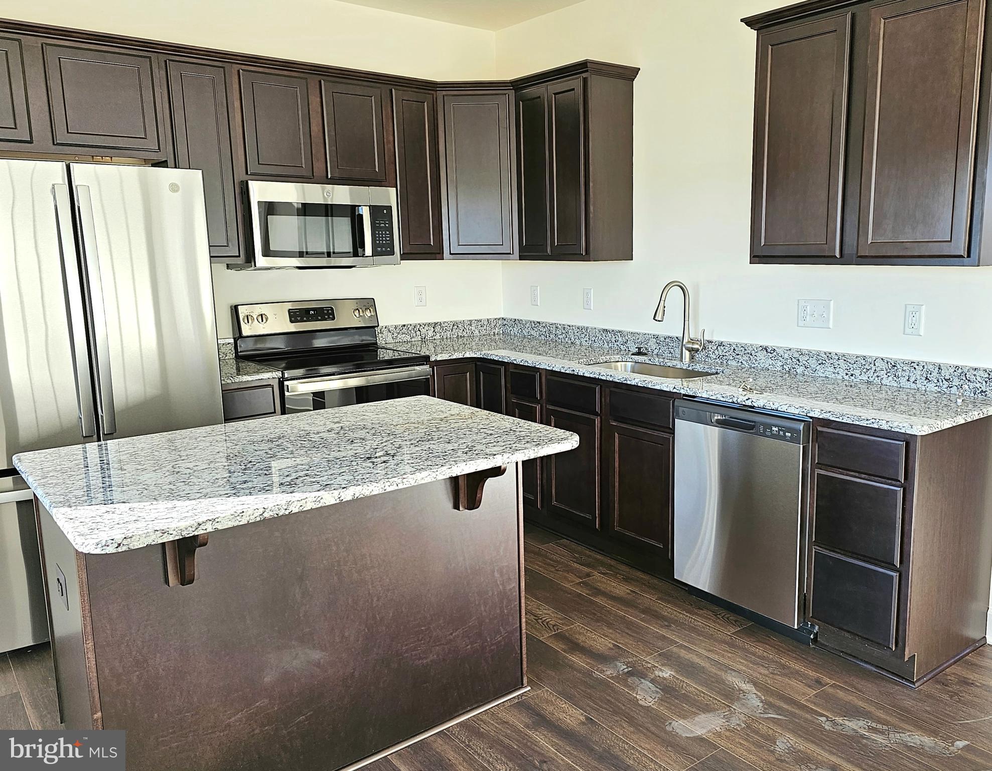 3715 CASTLE DRIVE LOT 258