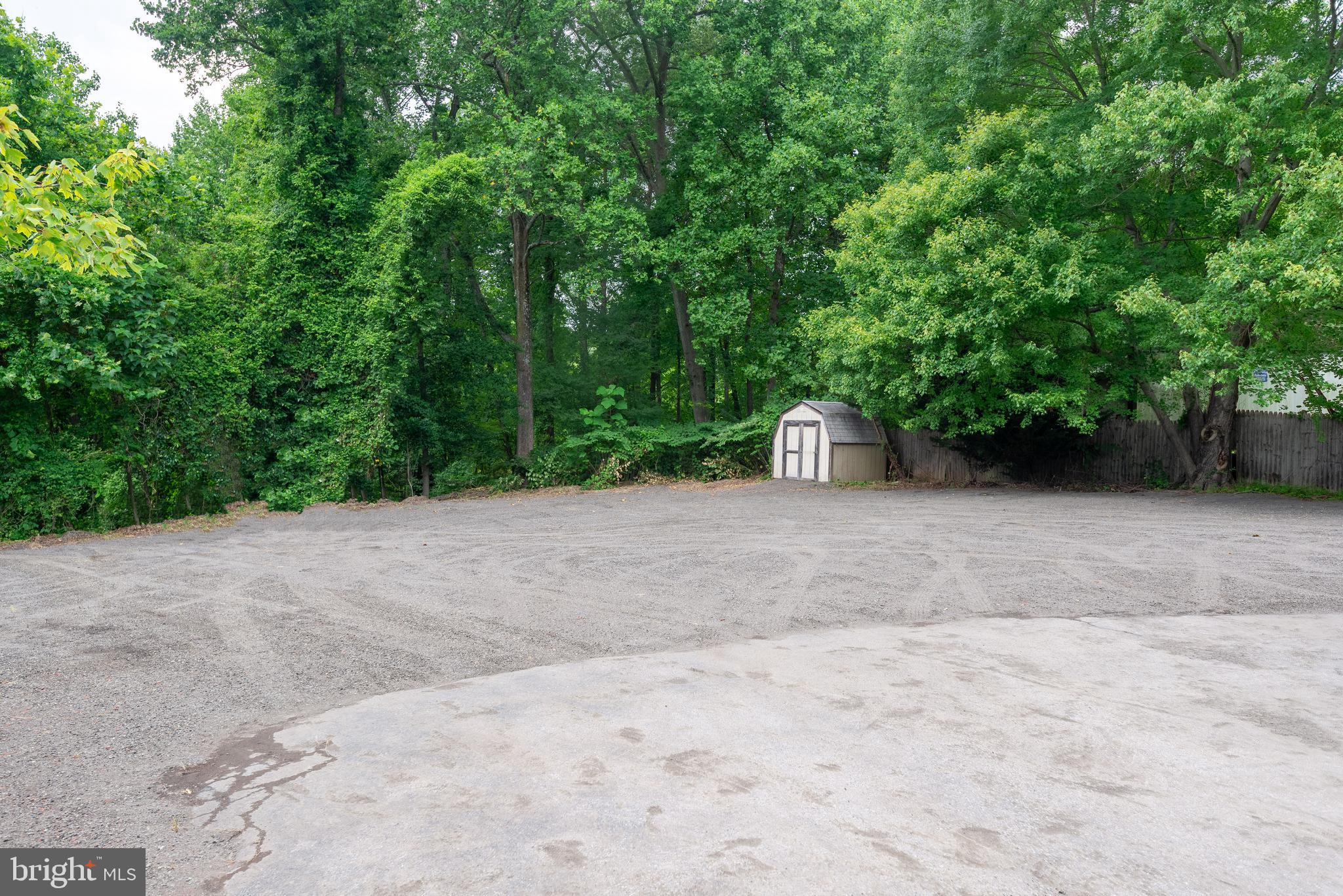 STONEGATE - Residential