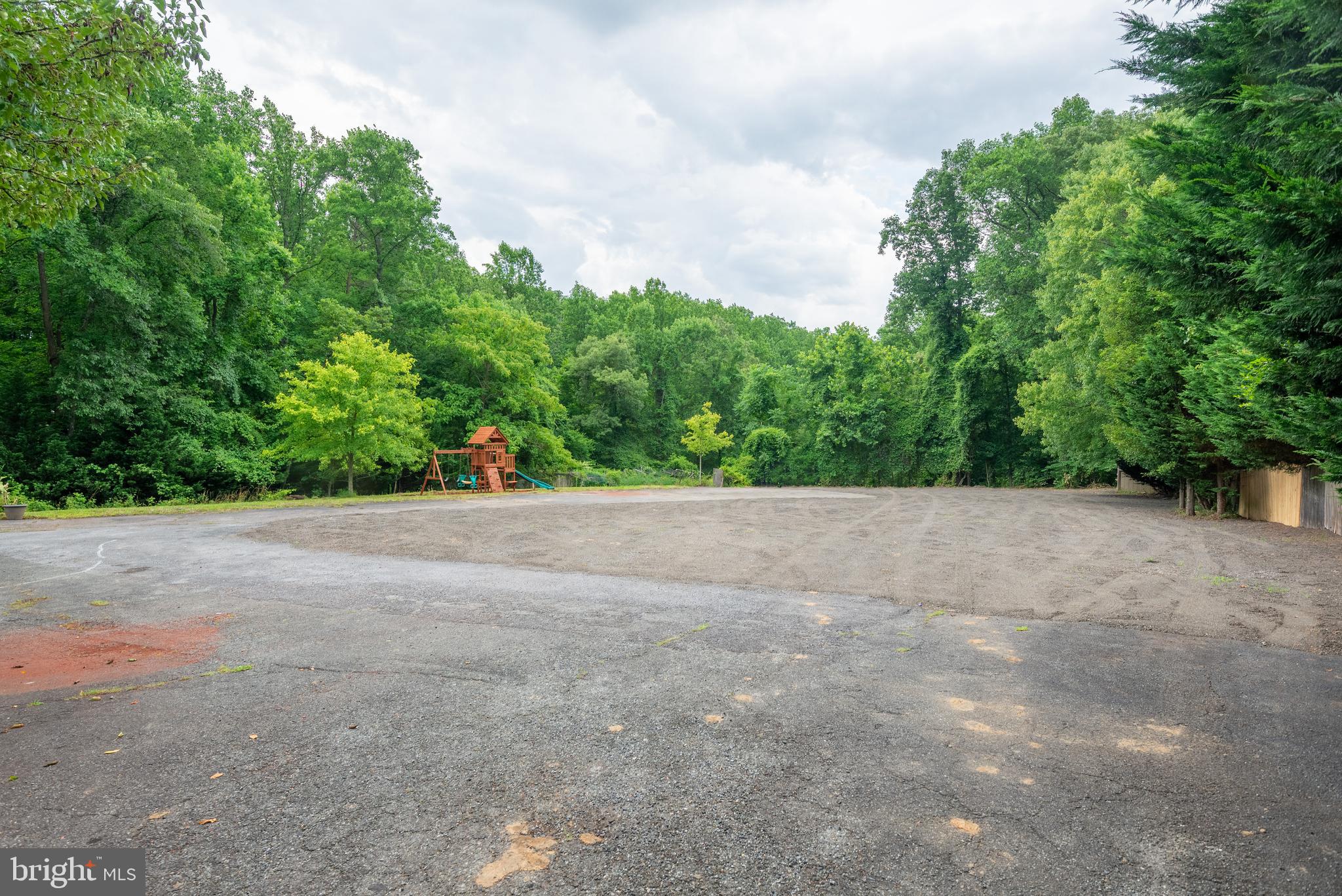 STONEGATE - Residential