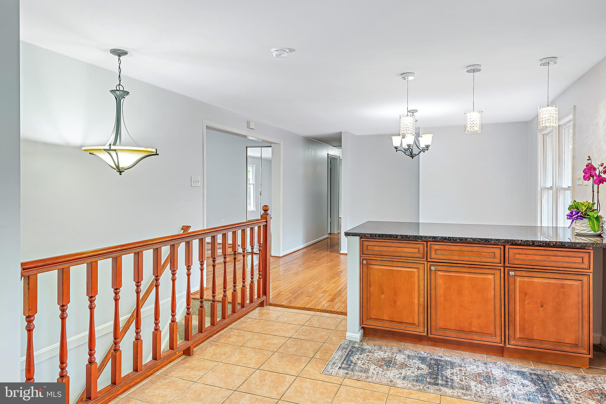 STONEGATE - Residential