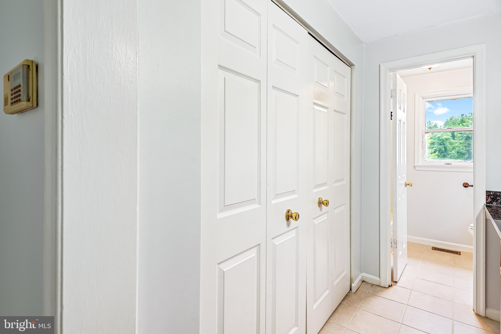 STONEGATE - Residential