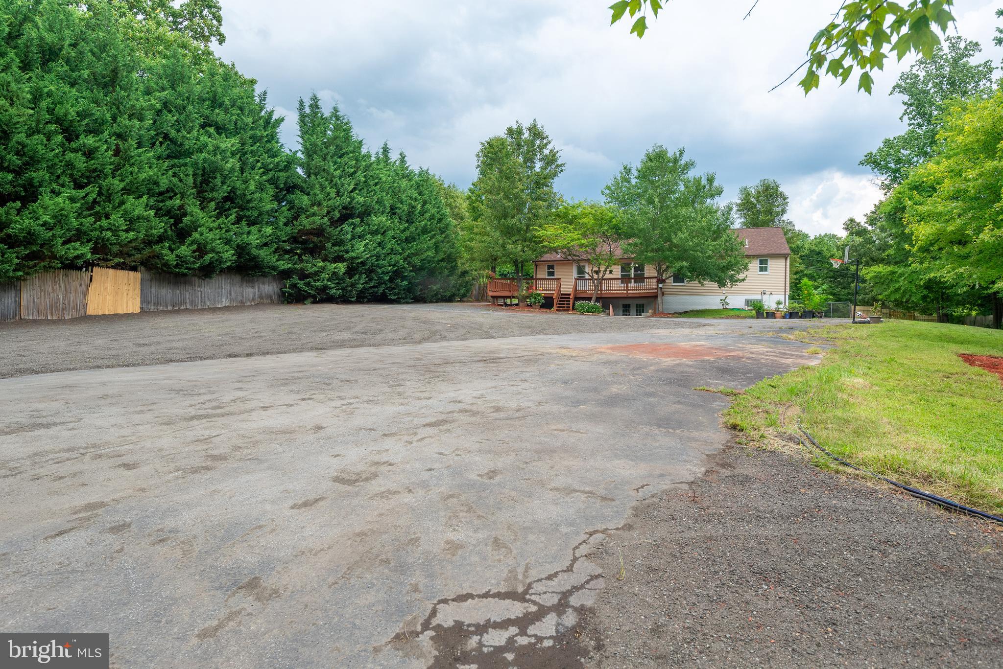 STONEGATE - Residential