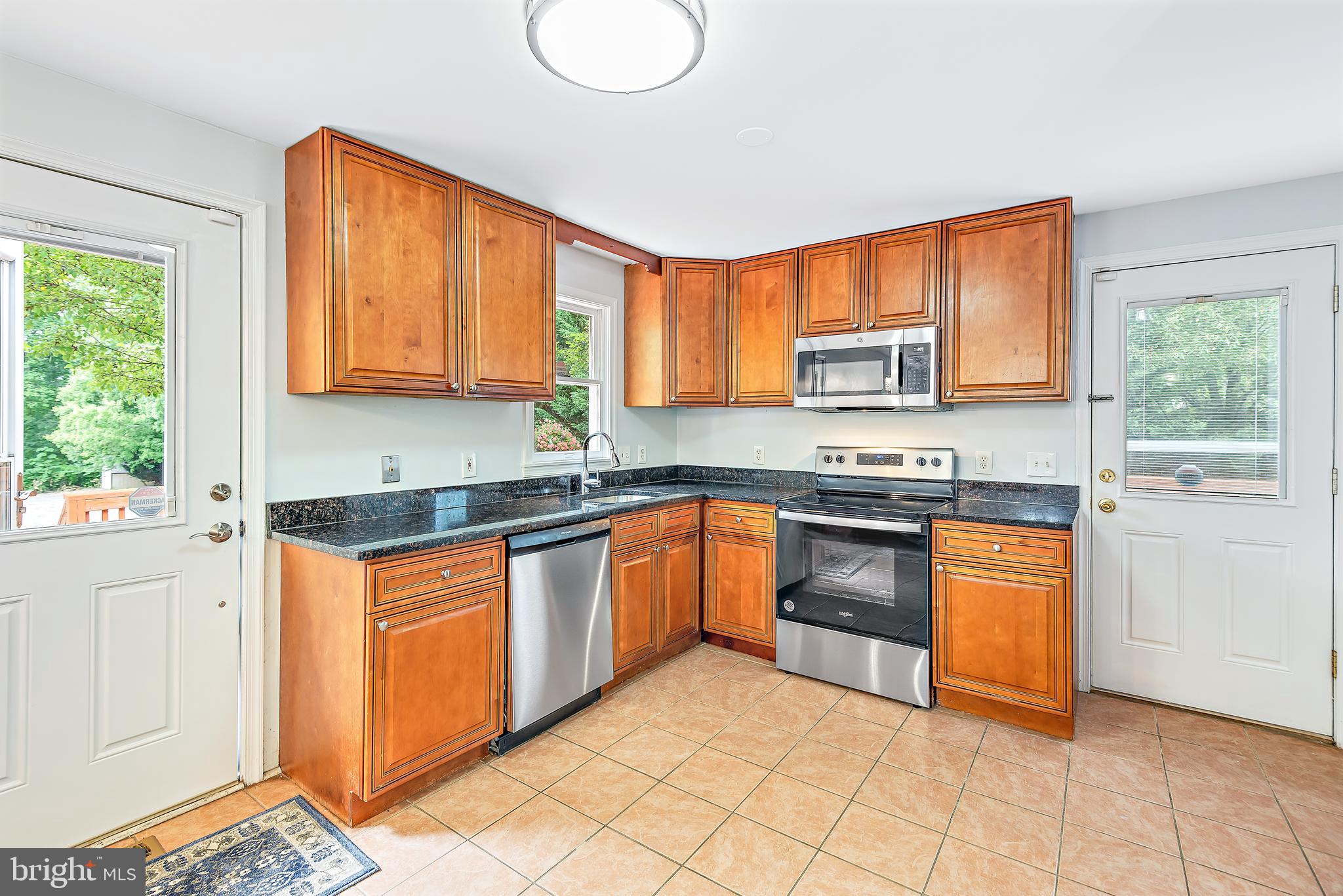 STONEGATE - Residential