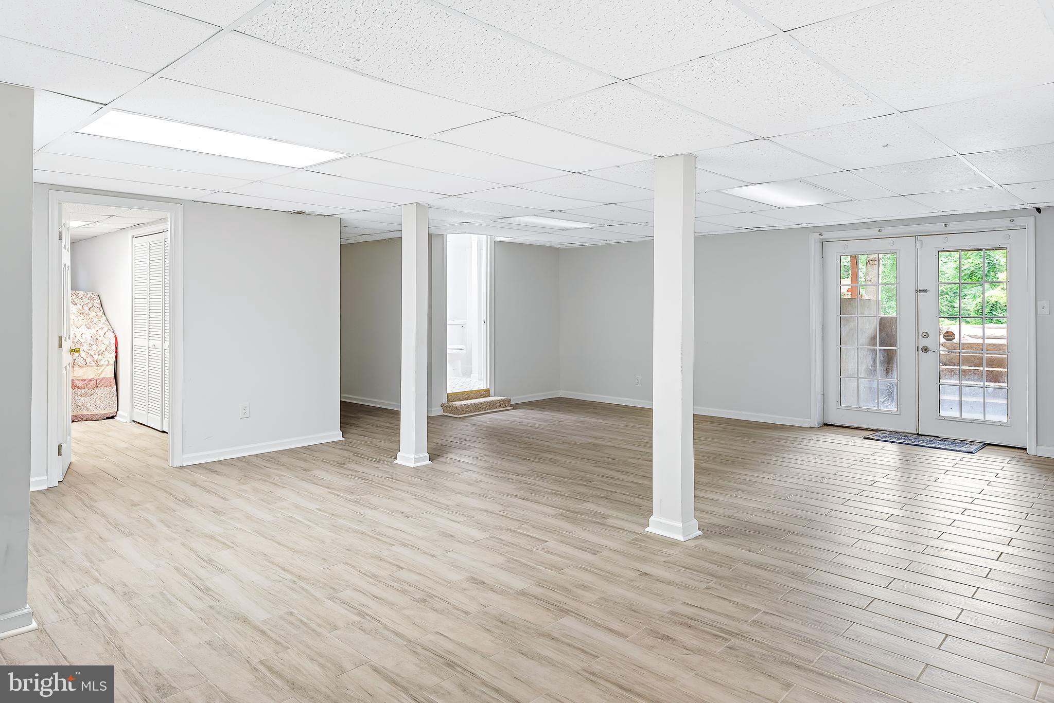 STONEGATE - Residential