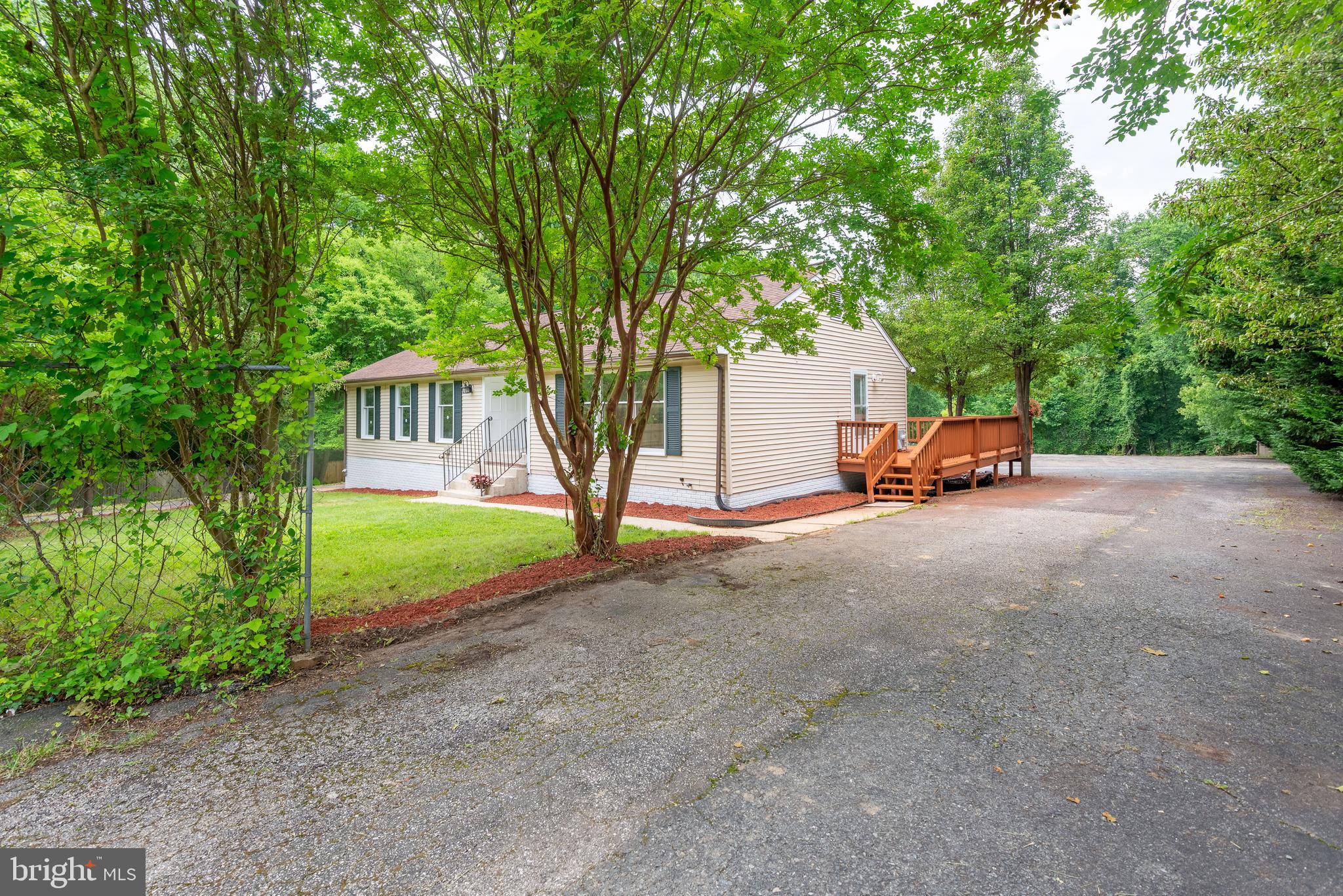 STONEGATE - Residential