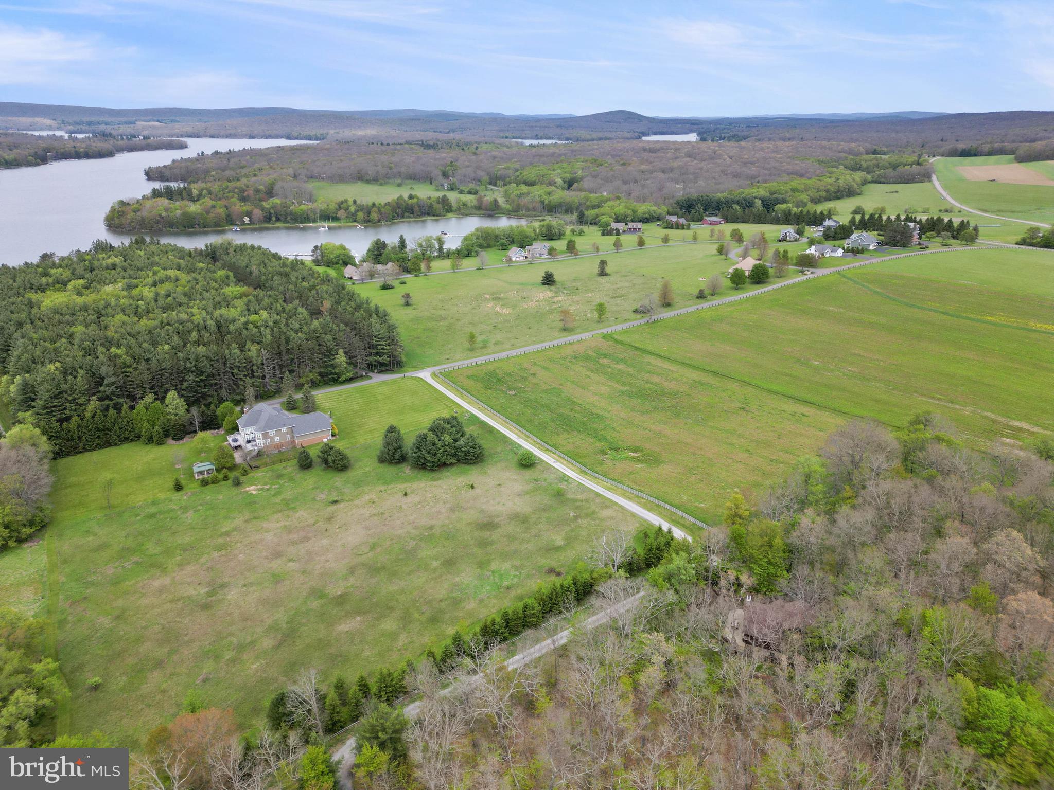 HICKORY RIDGE - Residential